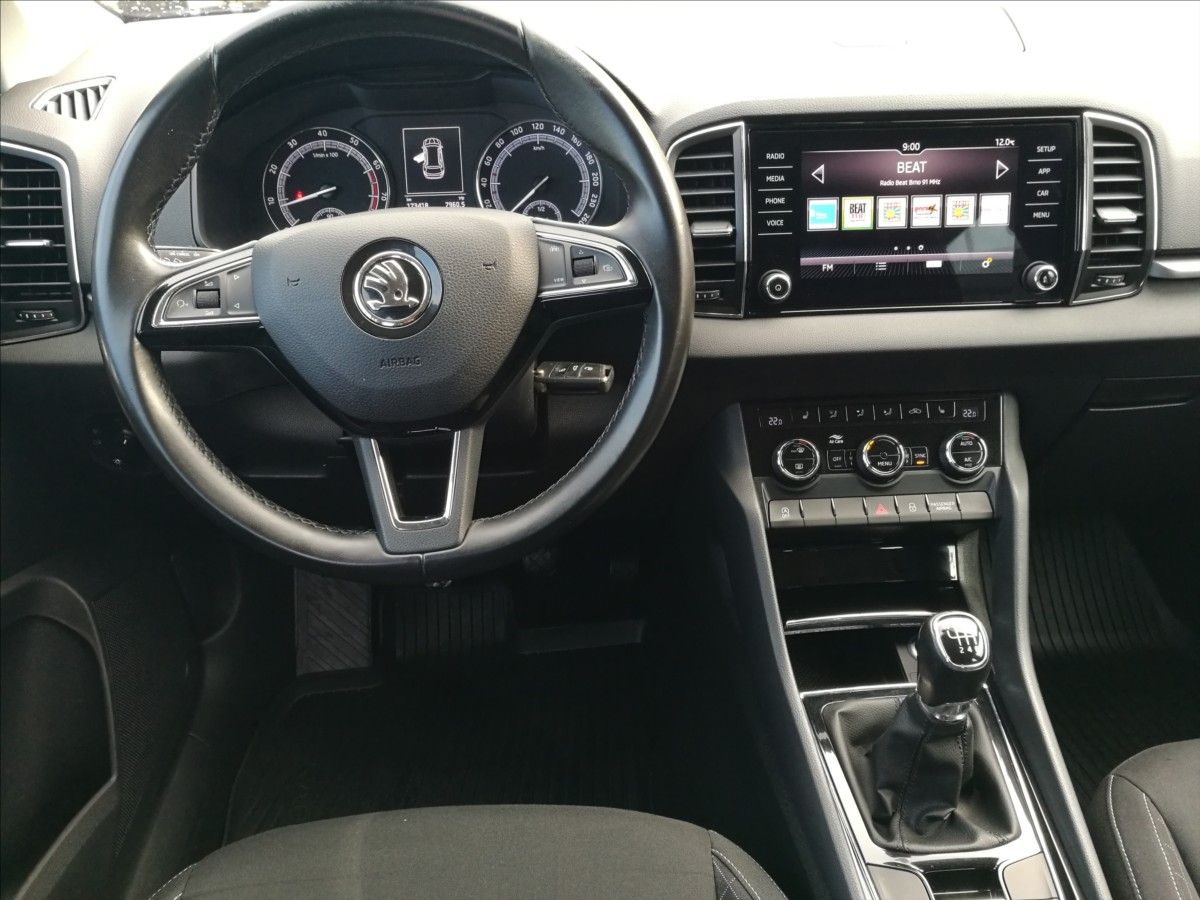 Škoda Karoq, 1,5 TSi 1.majitel - fotka 4