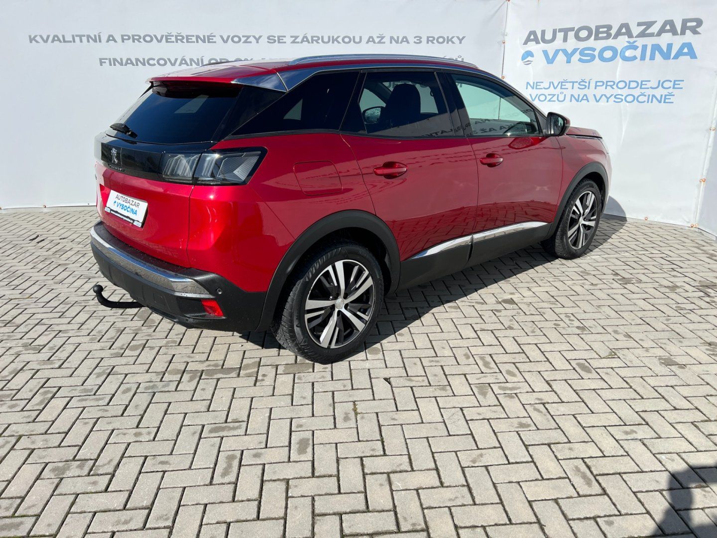 Peugeot 3008, 1.2PT 96kW! ALLURE! Tažné! ČR! - fotka 4