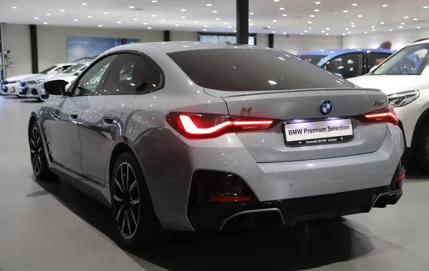 BMW i4, M50 xDrive GC 360k Tažné Laser - fotka 3