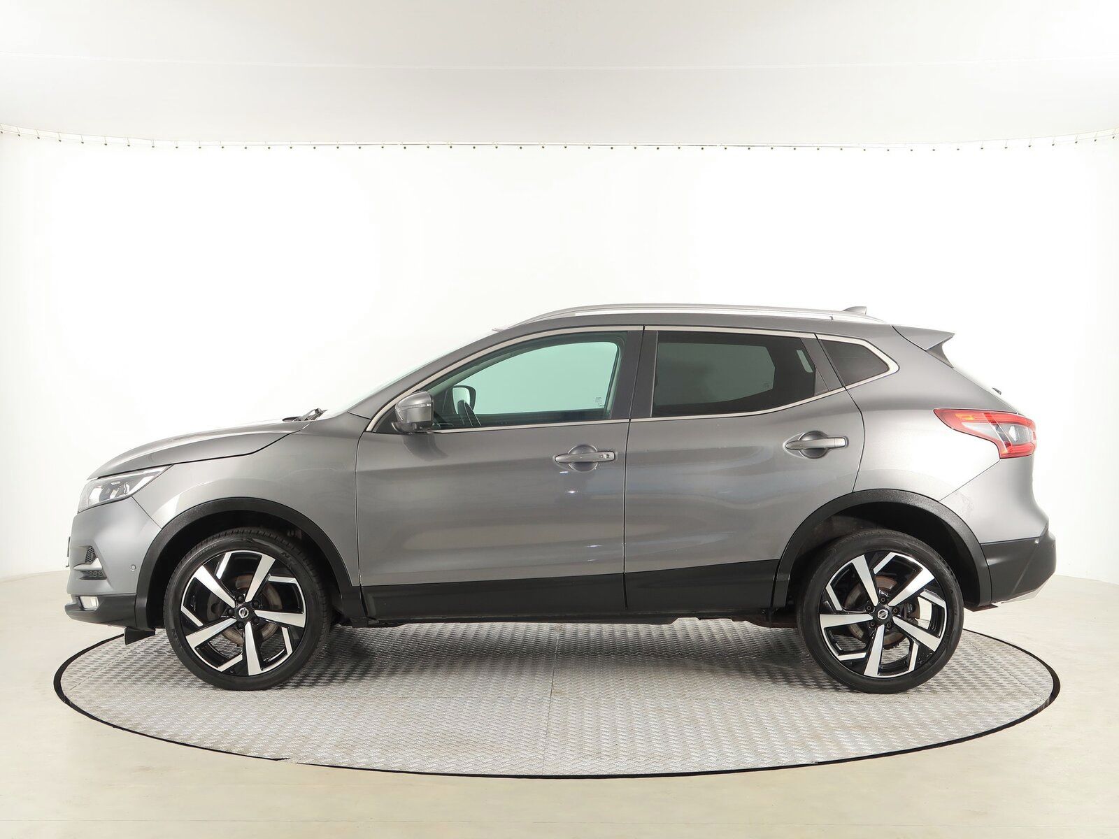 Nissan Qashqai, 1.7 dCi - fotka 3