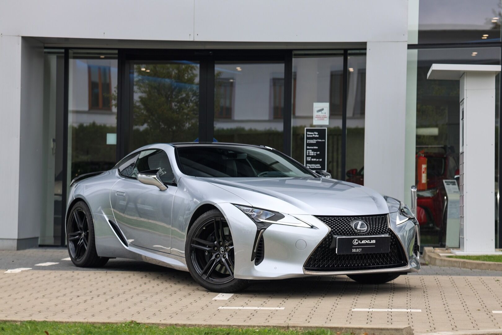 Lexus LC 500, 500 BESPOKE - fotka 2