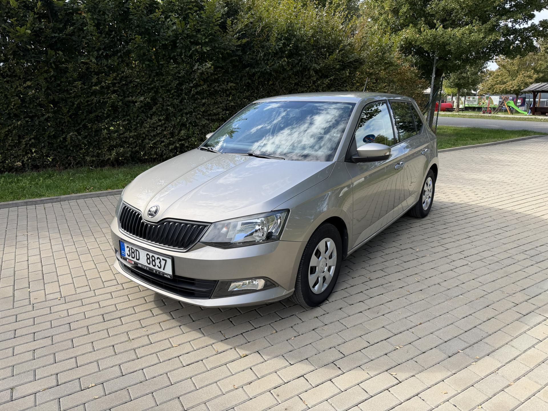 Škoda Fabia, 1.0 55 kW 83000 km - fotka 2
