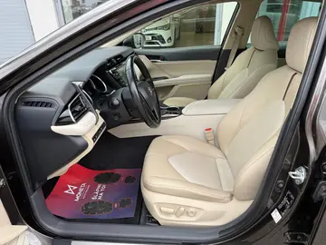 Auto 9