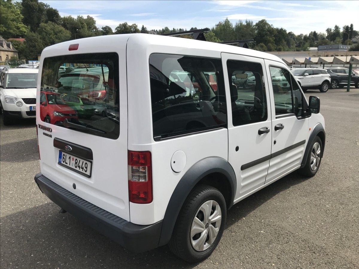 Ford Tourneo Connect, 1,8 TDCi 66kW 4dv./5míst - fotka 5