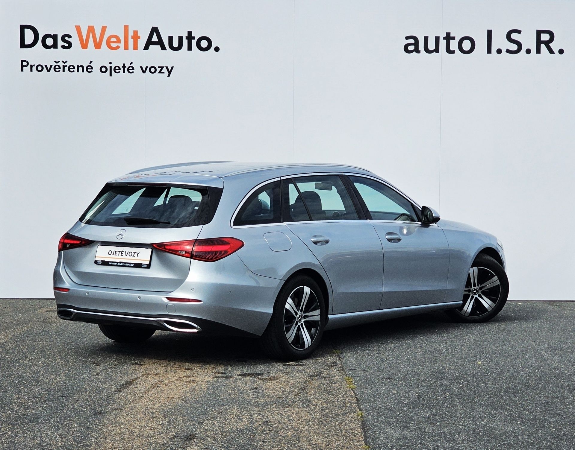 Mercedes-Benz Třídy C, 220d T Avantgarde - fotka 2