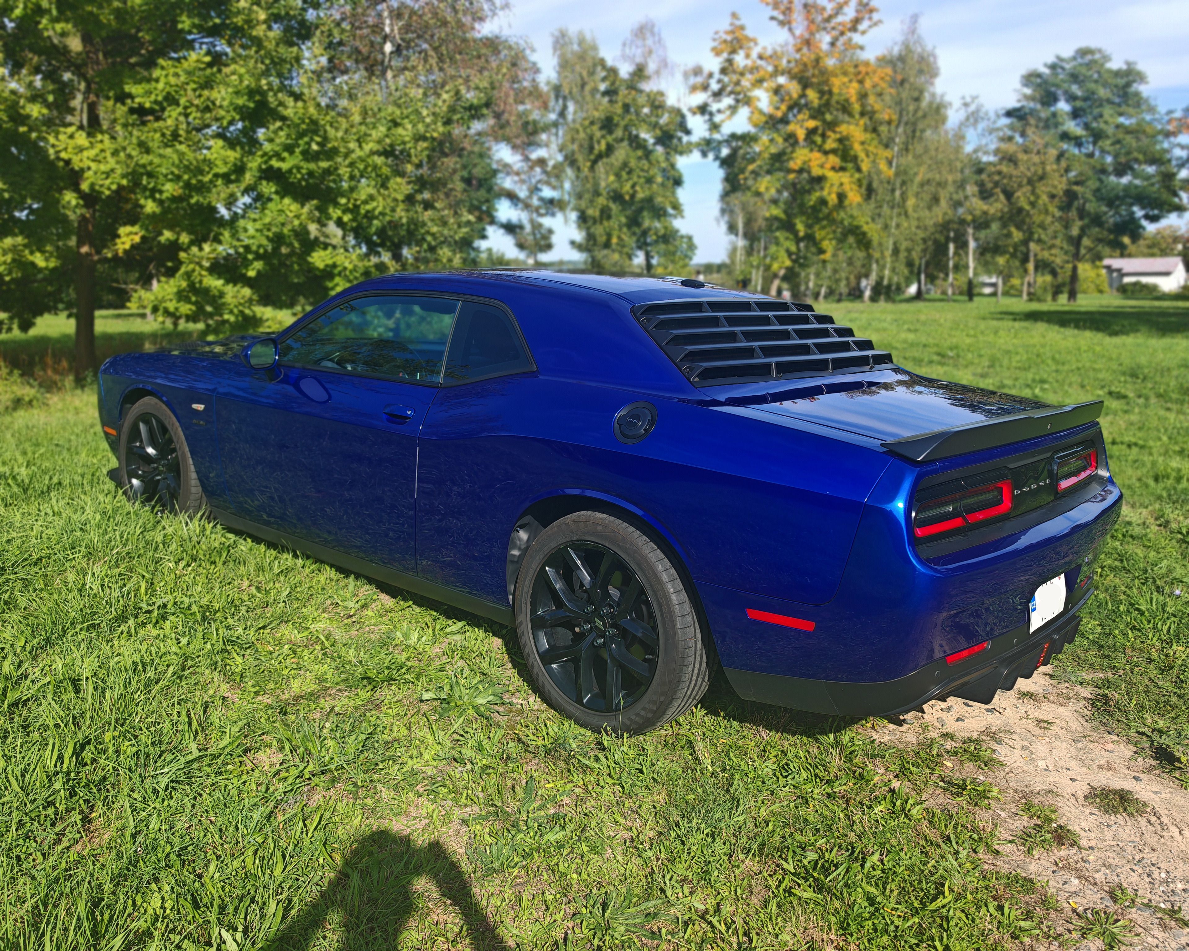 Dodge Challenger, Prodám Dodge Challenger v8 5.7 - fotka 3