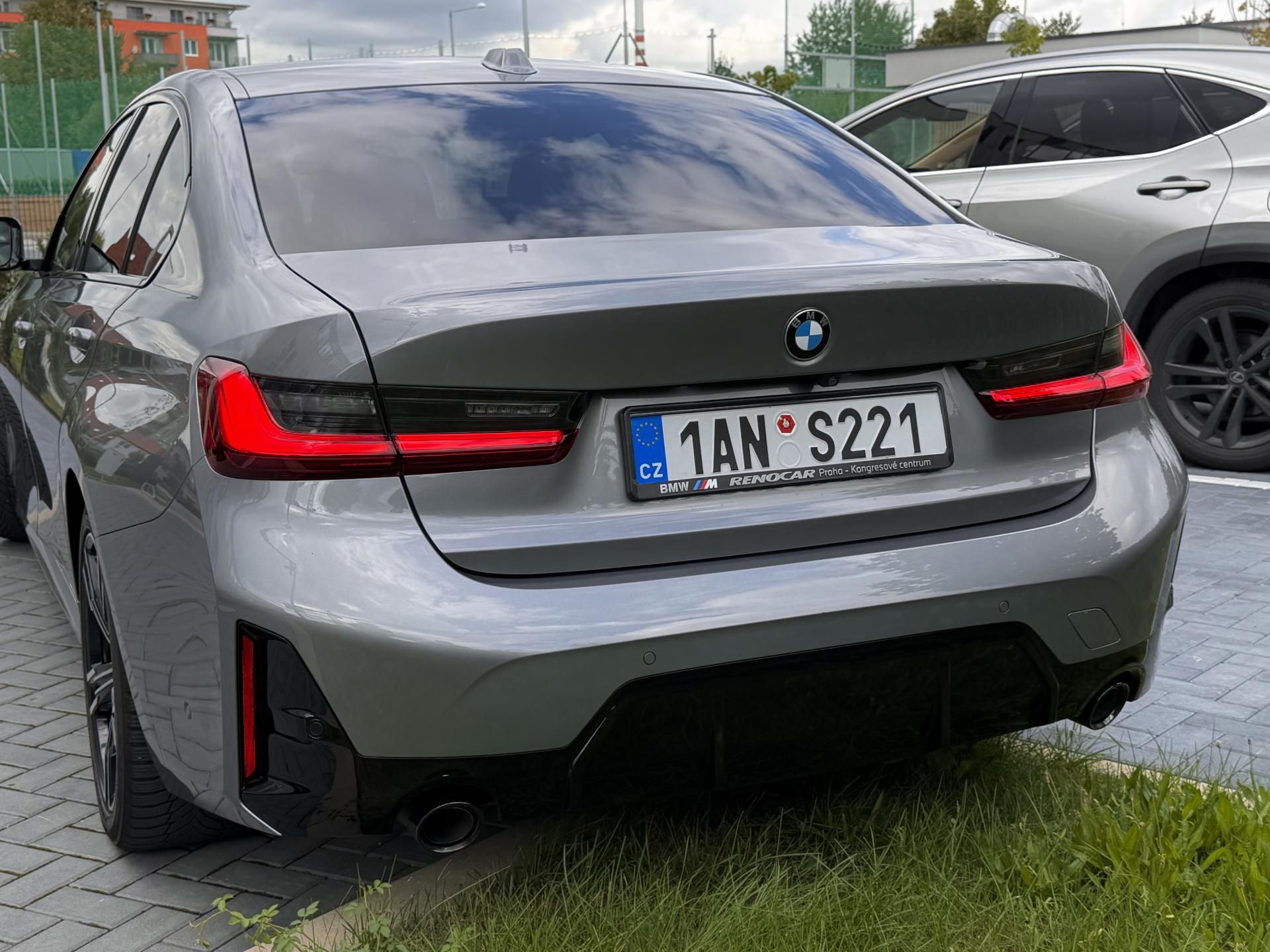 BMW Řada 3, 318d 110 kW/M-Sport/DPH - fotka 4