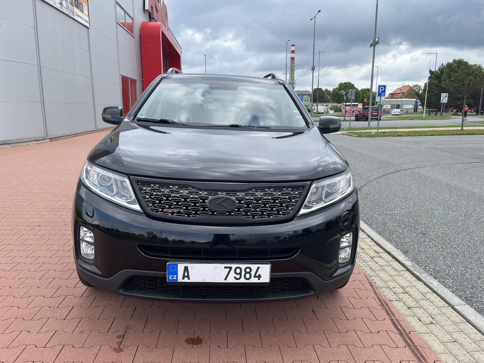 Kia Sorento, 2.2 CRDi Platinum Edition 4WD - fotka 3