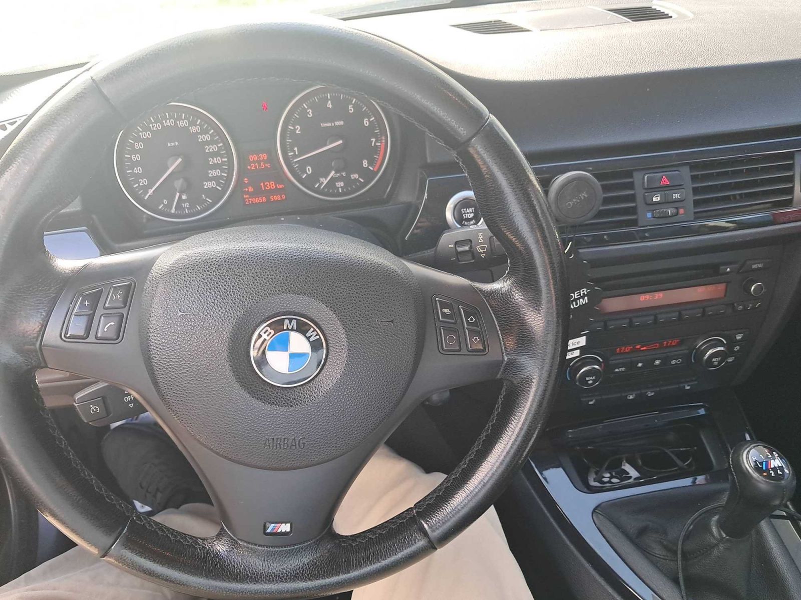 BMW Řada 3, 325 xi, 4X4, Serv.kniha - fotka 3