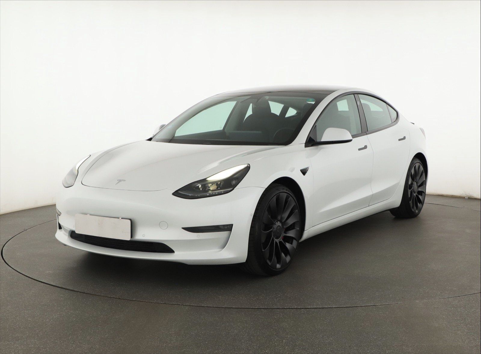 Tesla Model 3, Performance 82kWh, SoH 98% - fotka 2