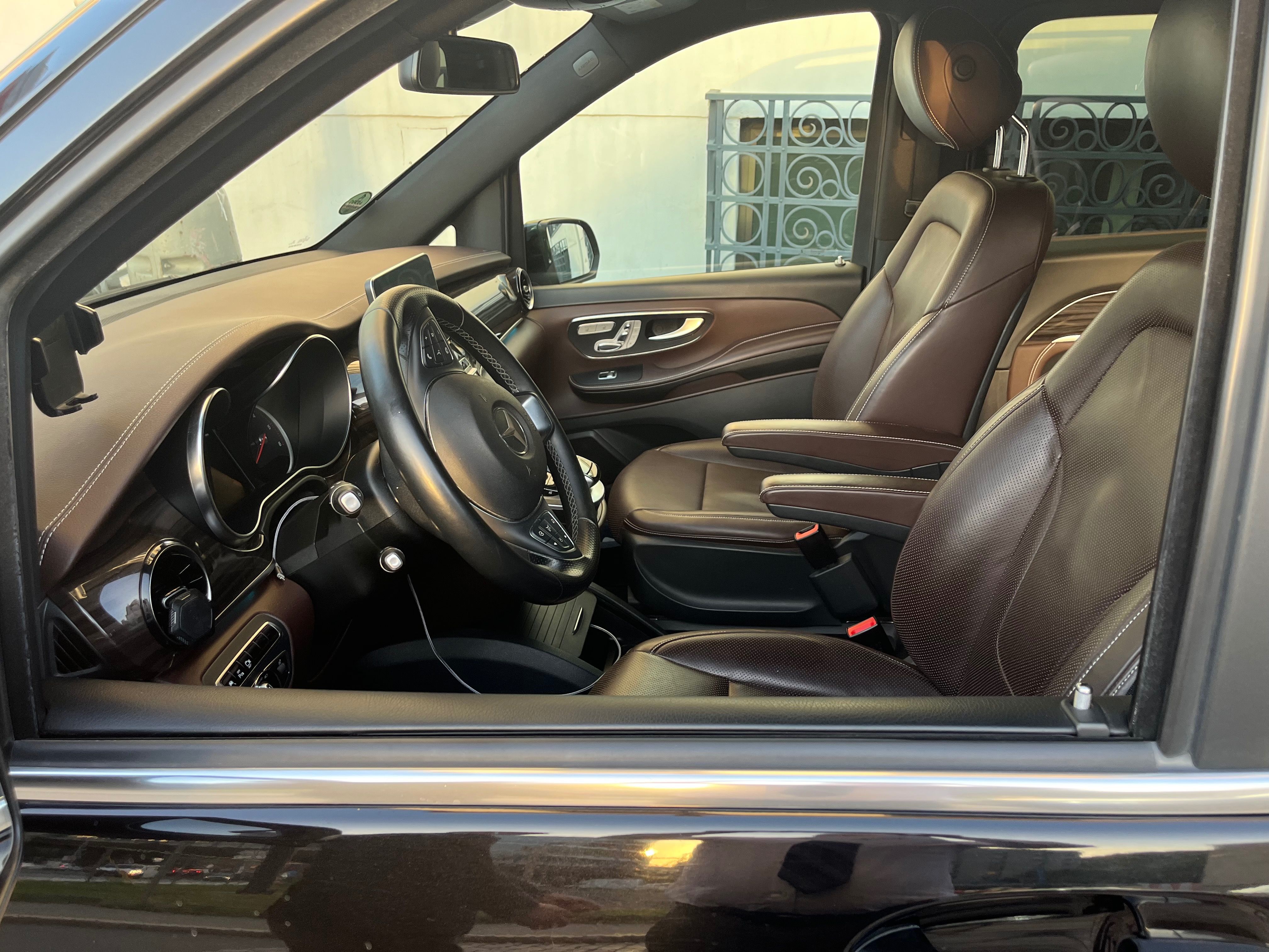 Mercedes-Benz Třídy V, 250D, 6+1, el.dvere,DPH - fotka 2
