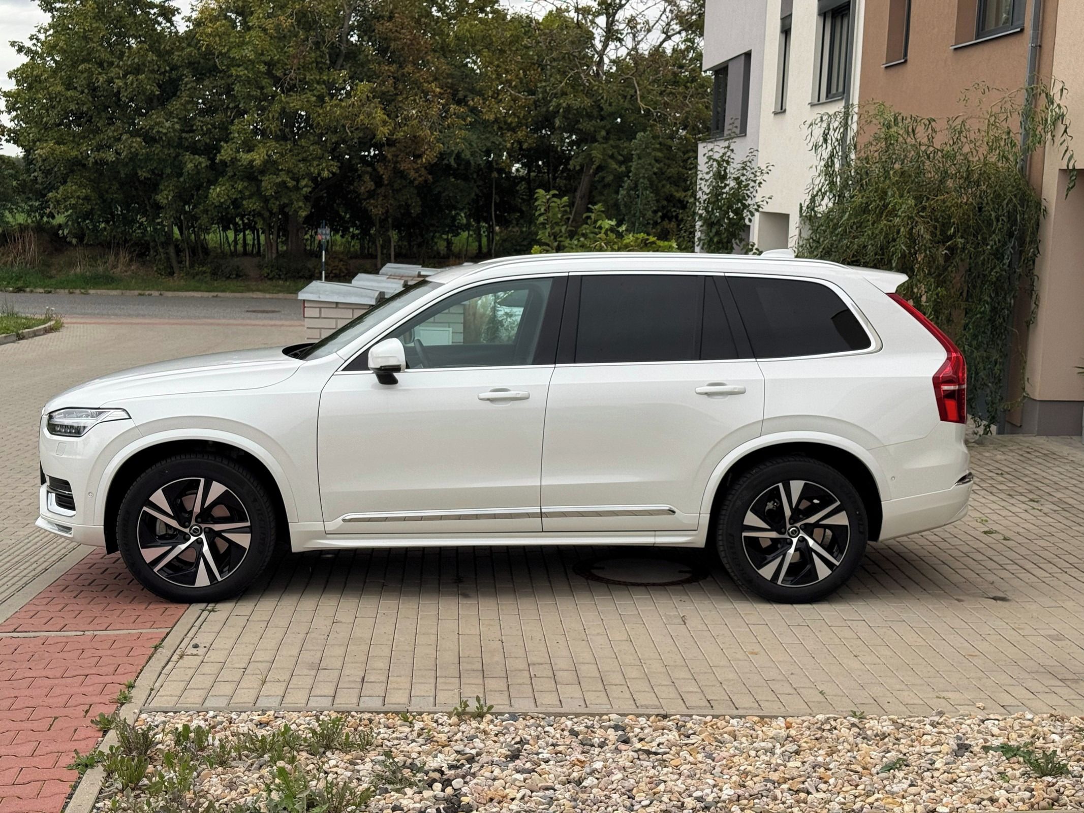 Volvo XC90, B5AWD PLUS BRIGHT,TAŽNÉ,ZÁRUKA - fotka 5