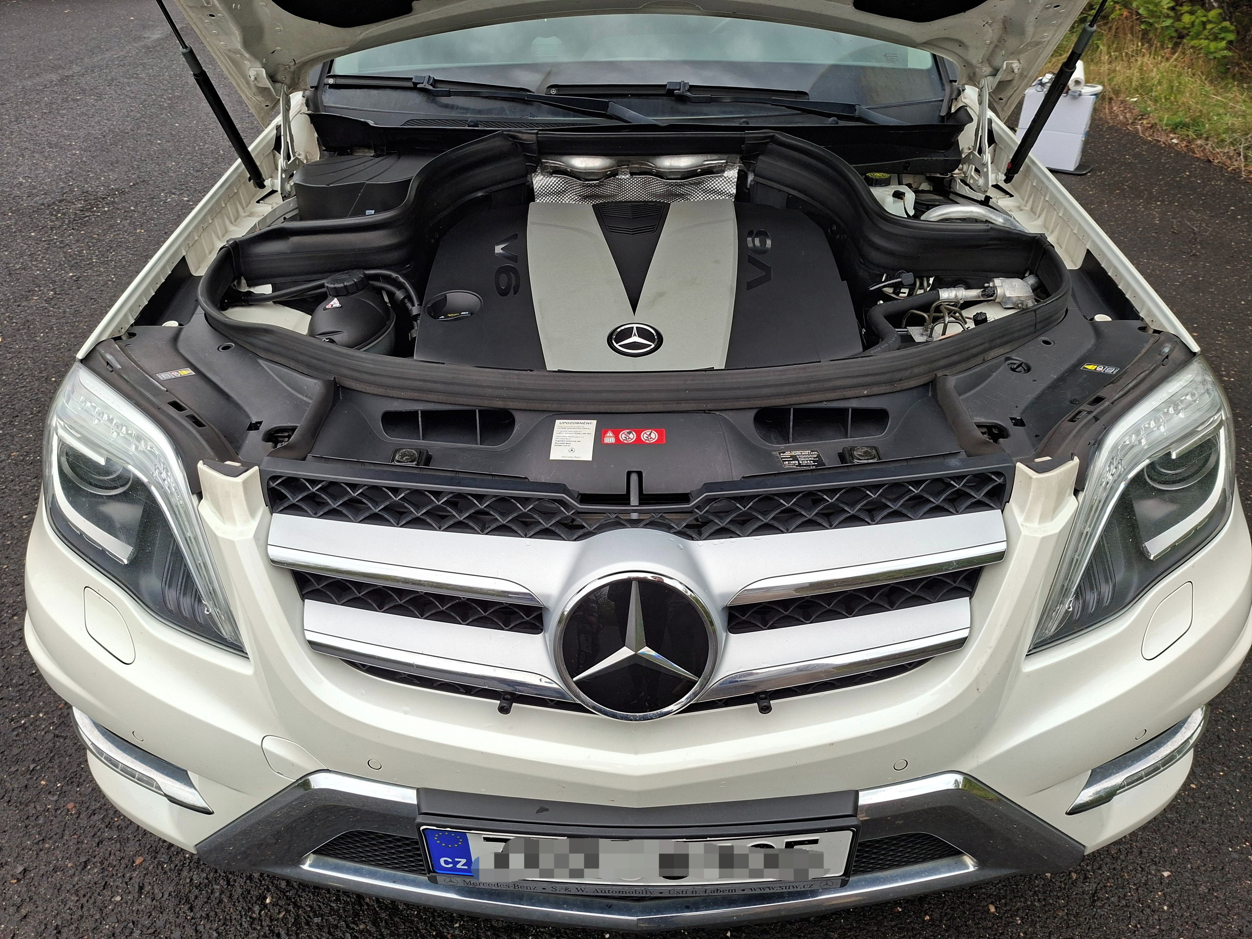 Mercedes-Benz GLK, Mercedes GLK350 CDI - fotka 5