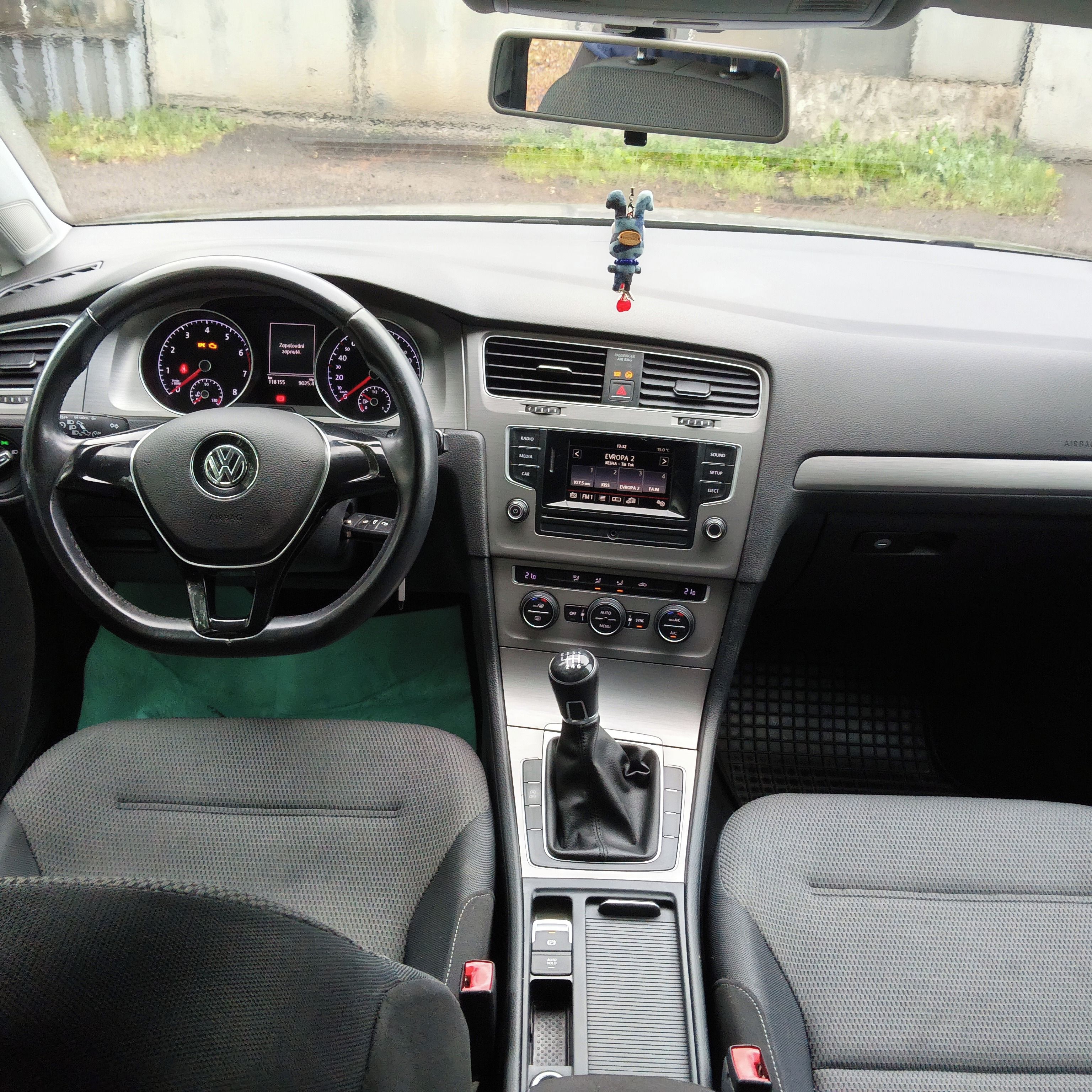 Volkswagen Golf, 1.2 TSI, 81kw - fotka 4