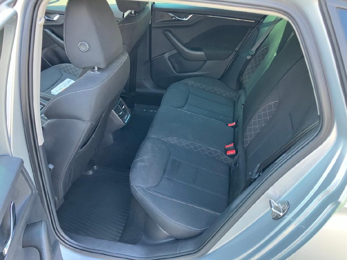 Škoda Scala, 1.0TSi Style po 1.majiteli čr - fotka 6