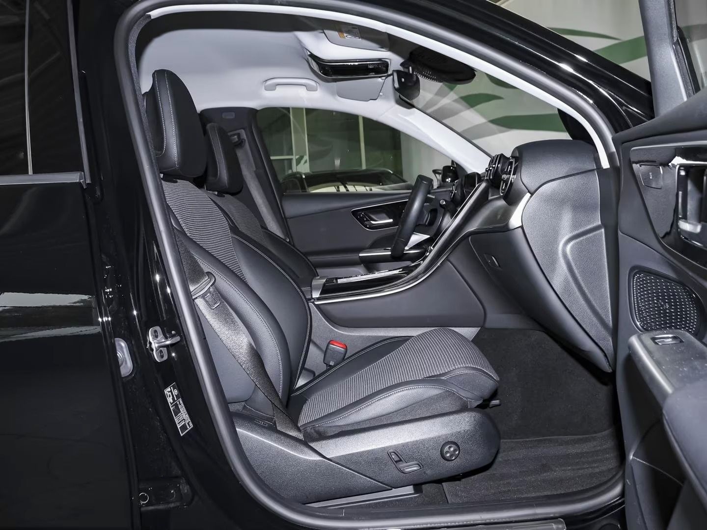 Mercedes-Benz GLC, 220 d 4M Avantgarde*MBUX* - fotka 6