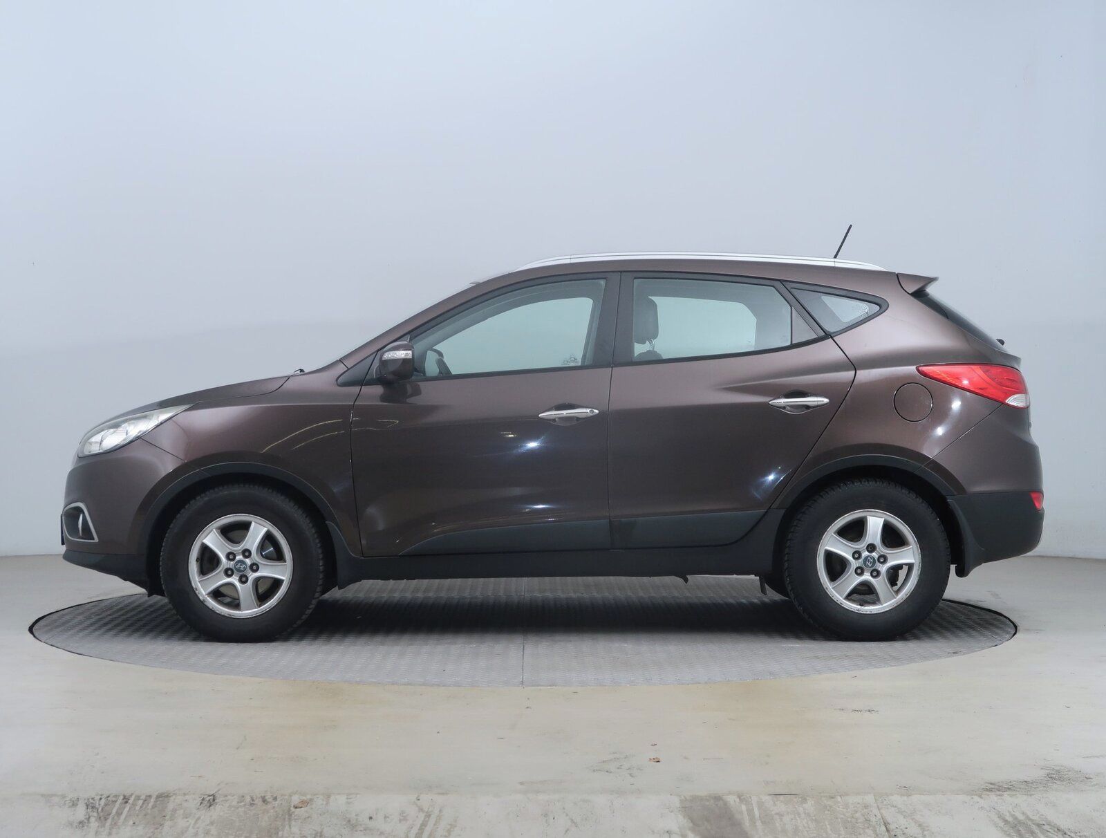 Hyundai ix35, 2.0 CRDi, 4X4, Automat, Navi - fotka 3