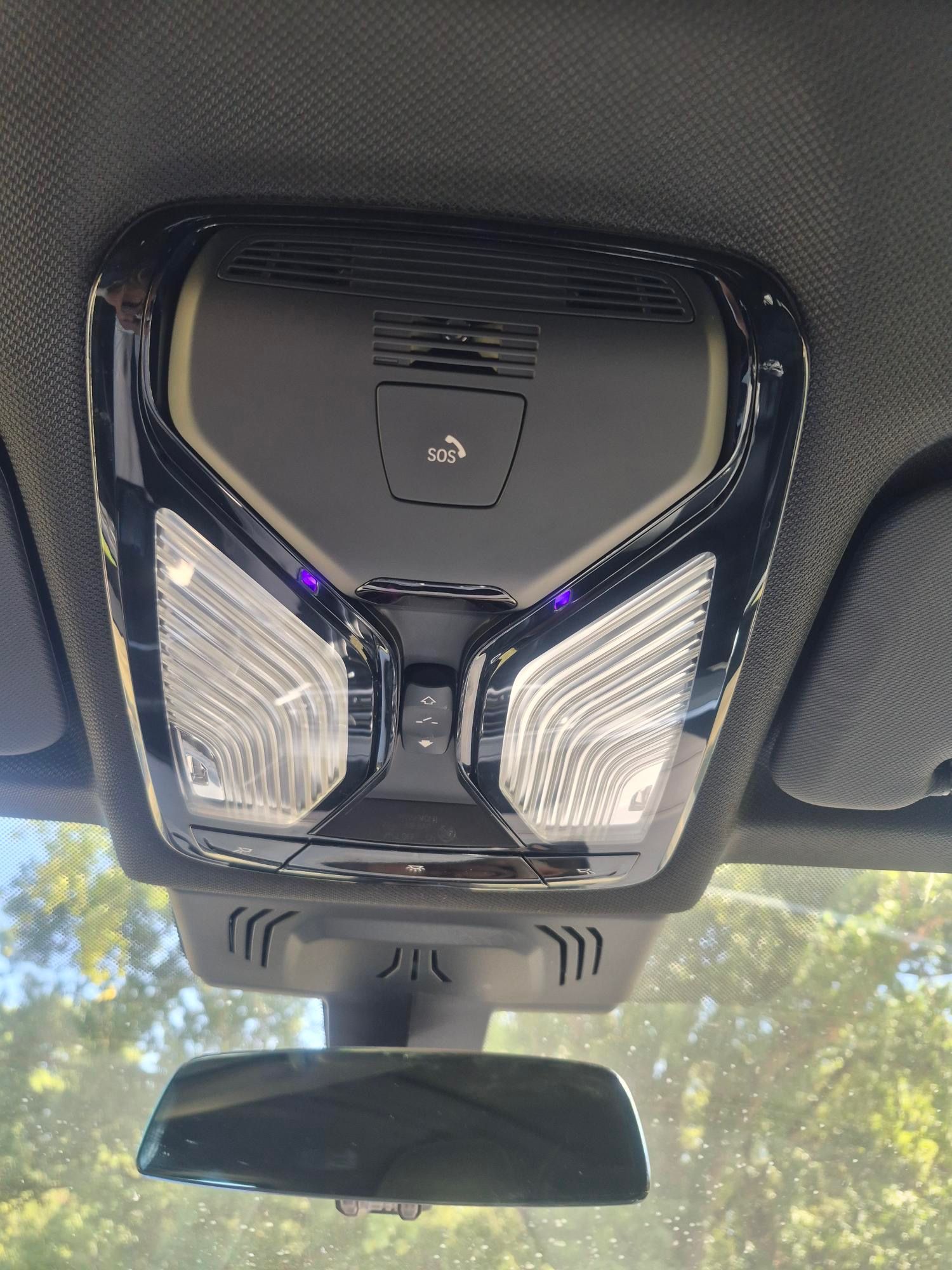 BMW, BMW X6 40i - fotka 5