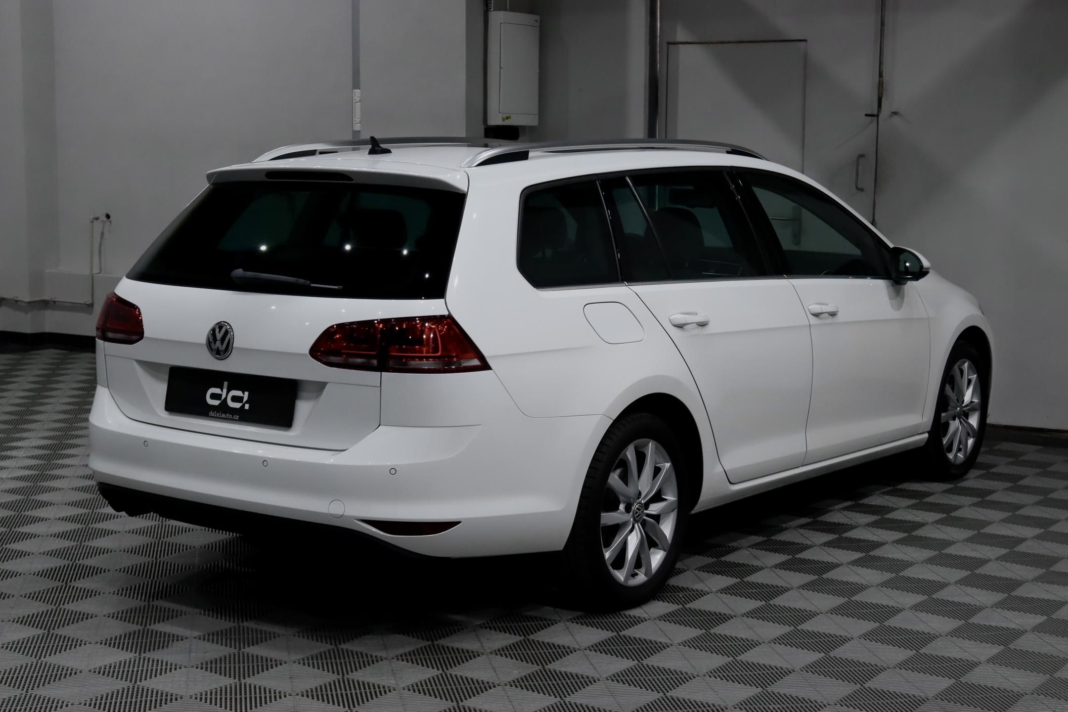 Volkswagen Golf Variant, 7 1.4 TSI 92 kW Highline - fotka 6