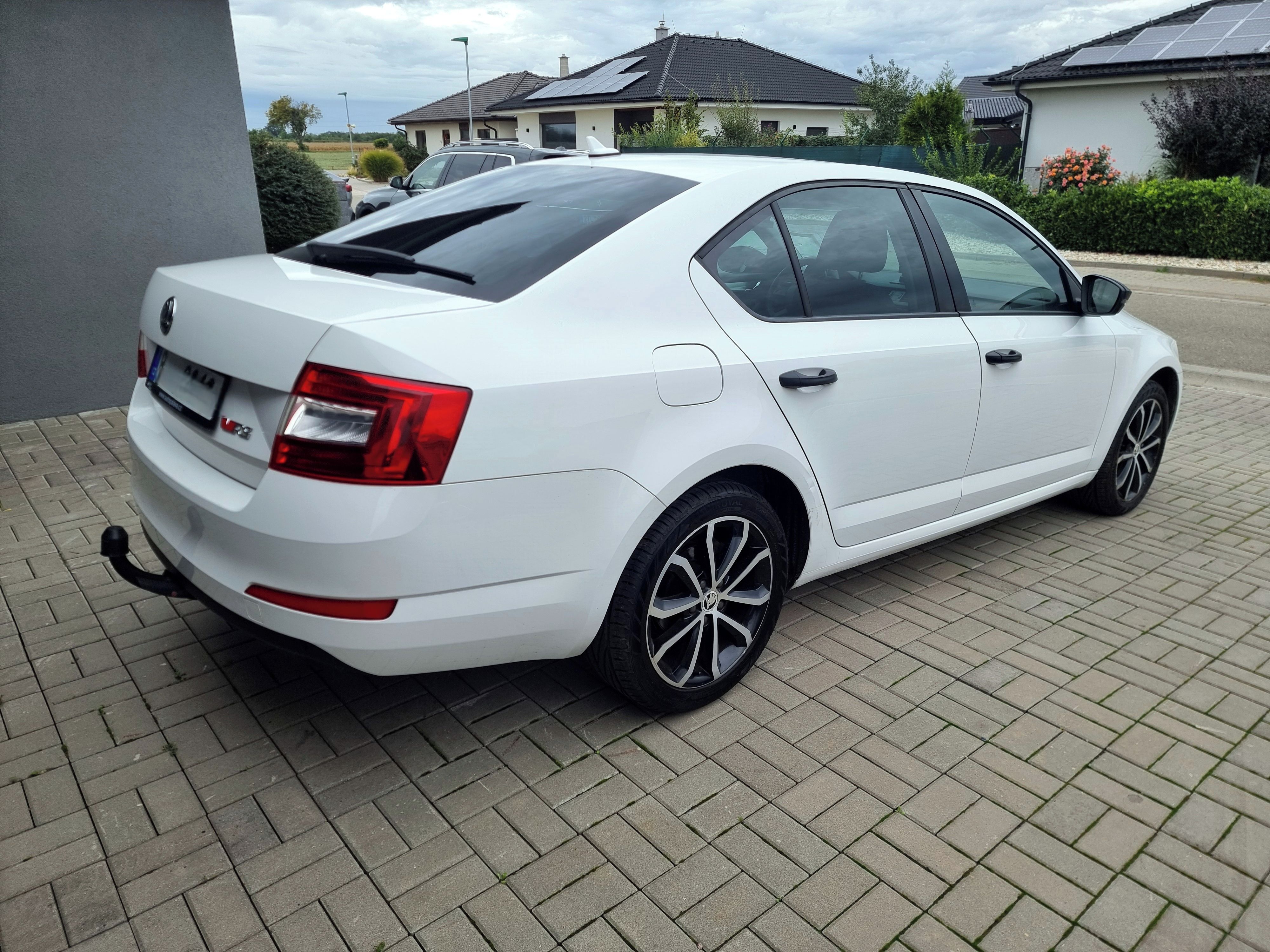Škoda Octavia, 1.2TSI |  EA211 | 154tis nájez - fotka 5