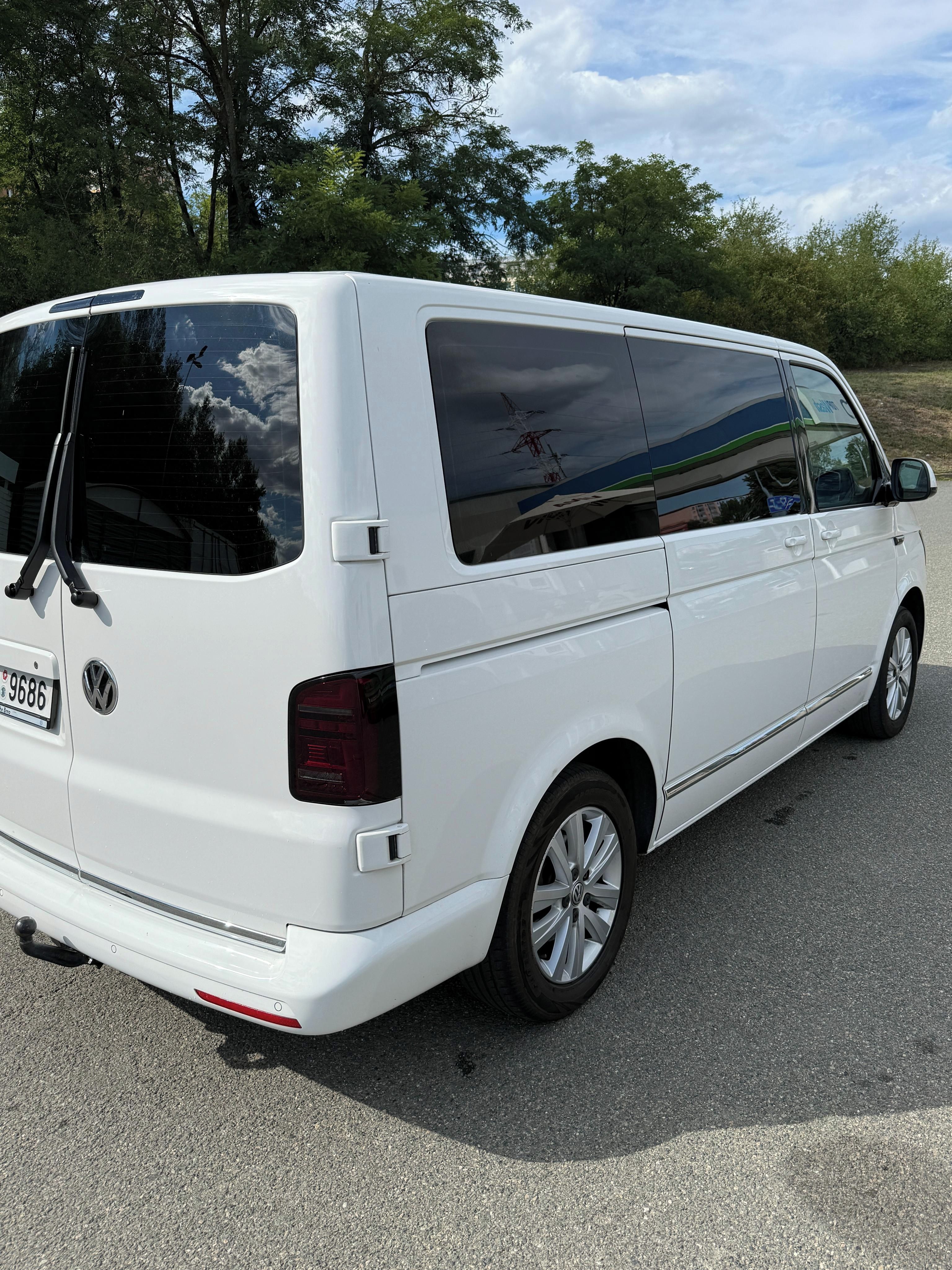Volkswagen Multivan, TOP STAV - fotka 4
