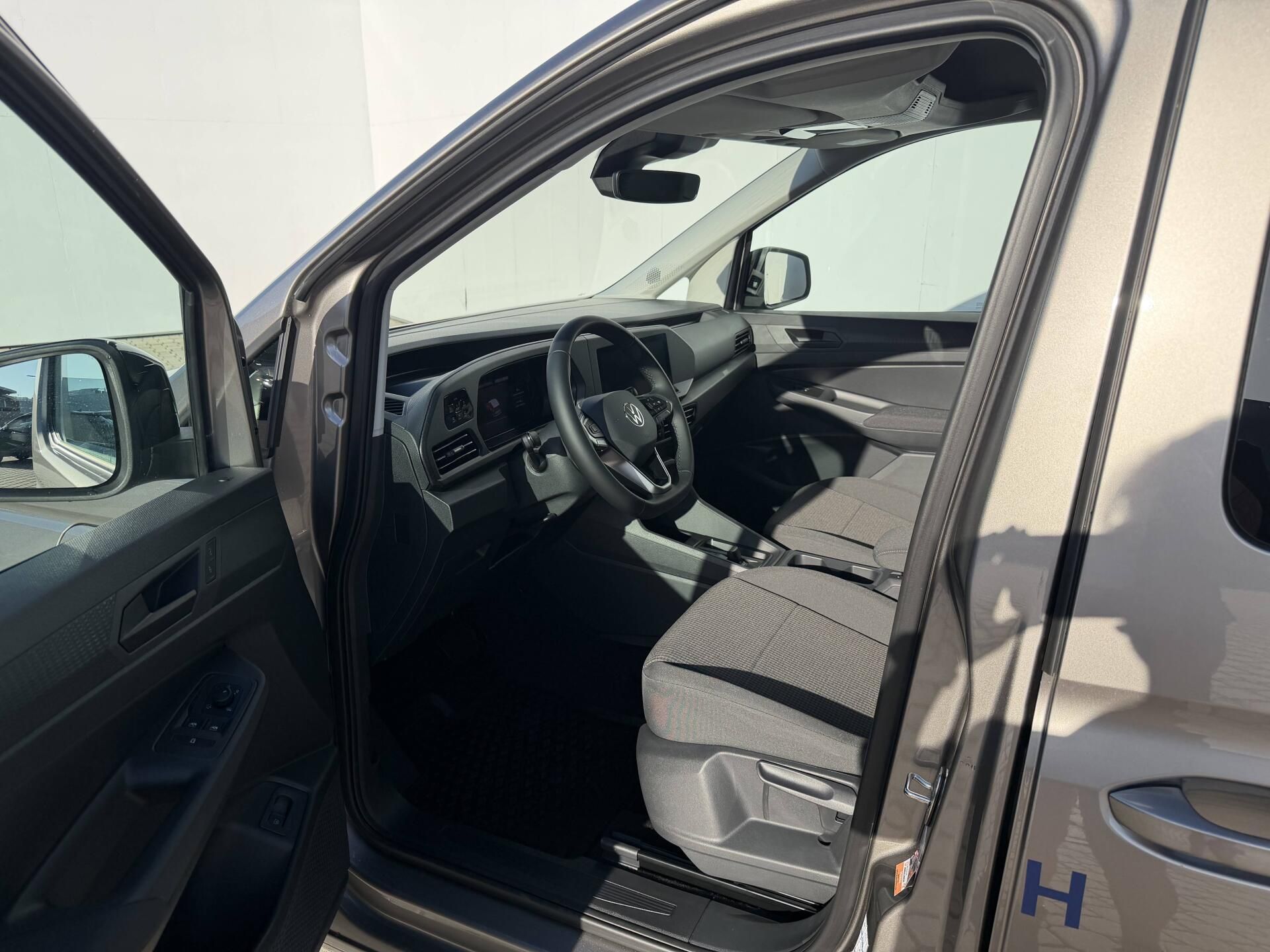 Volkswagen Caddy, PHEV 19,7kWh DSG 1,5TSI - fotka 5