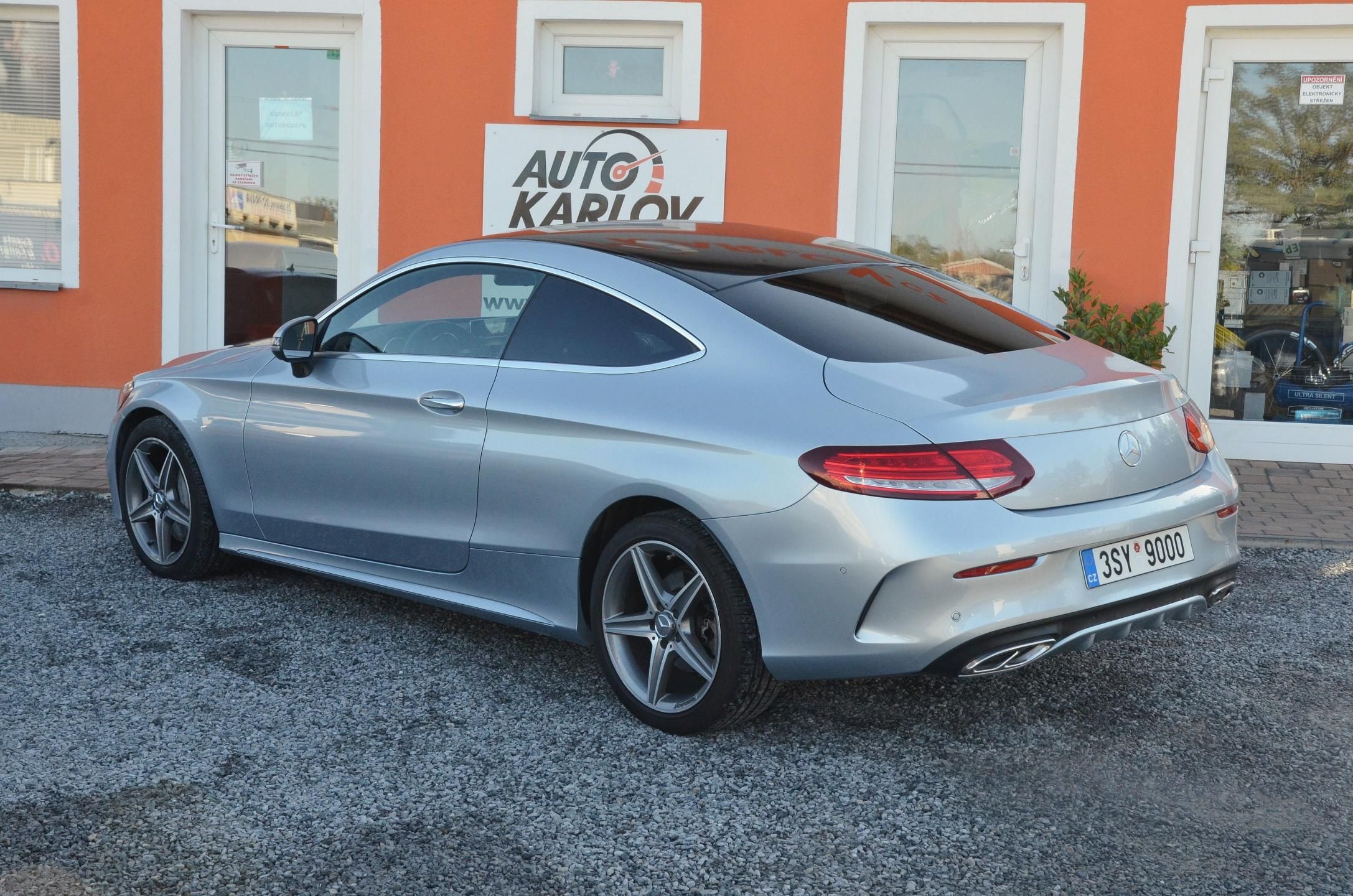 Mercedes-Benz Třídy C, C 250d 4Matic AMG ČR Burmester - fotka 4