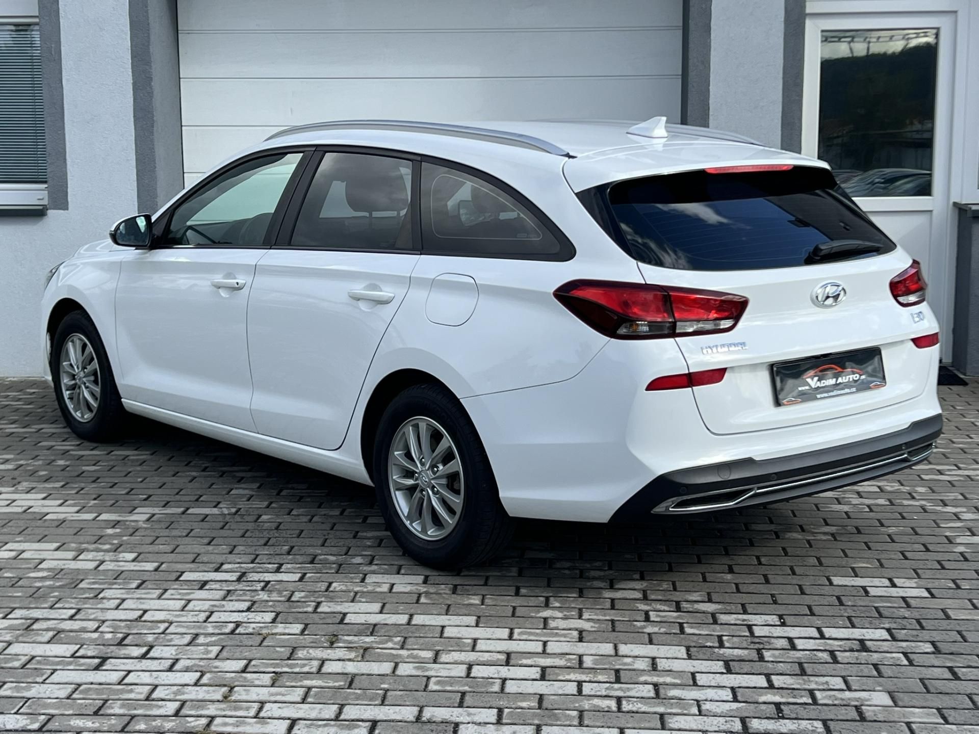 Hyundai i30, 1.6 CRDI 85KW KAMERA ČR NOVÉ - fotka 3