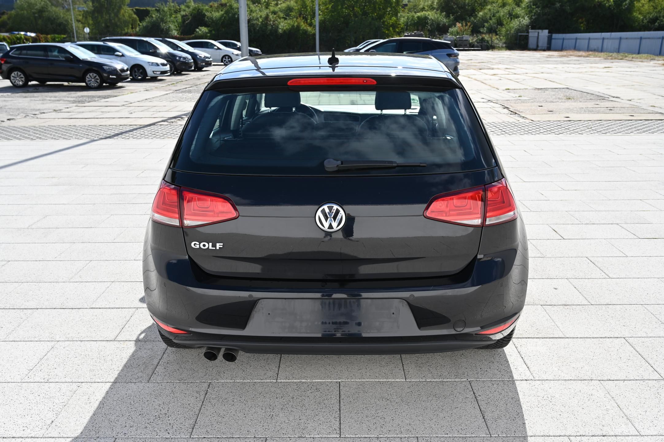 Volkswagen Golf, 2.0TDI 110KW Highline 2/2017 - fotka 6