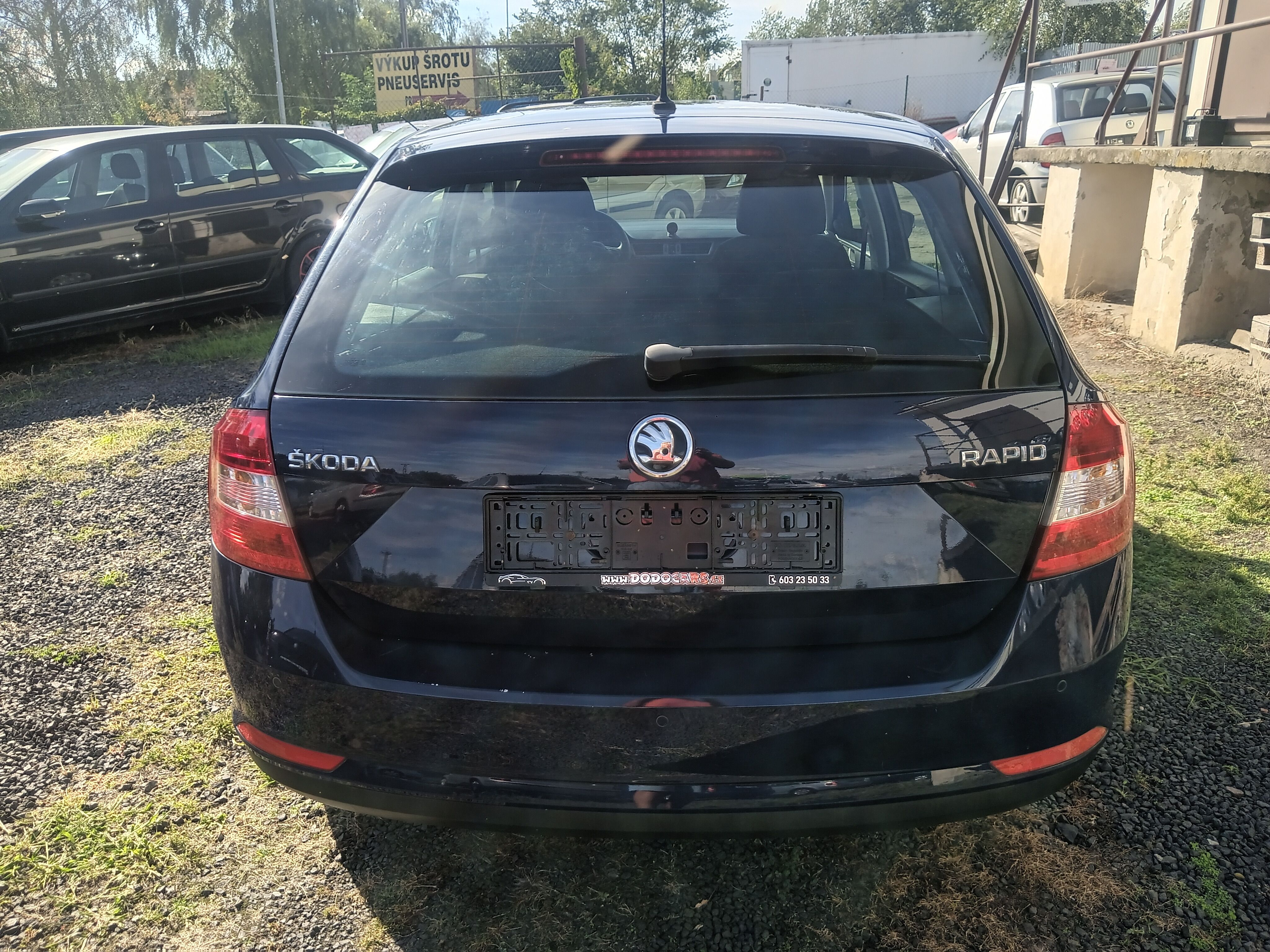 Škoda Rapid, 1.2 TSI Spaceback Active 66kw - fotka 4