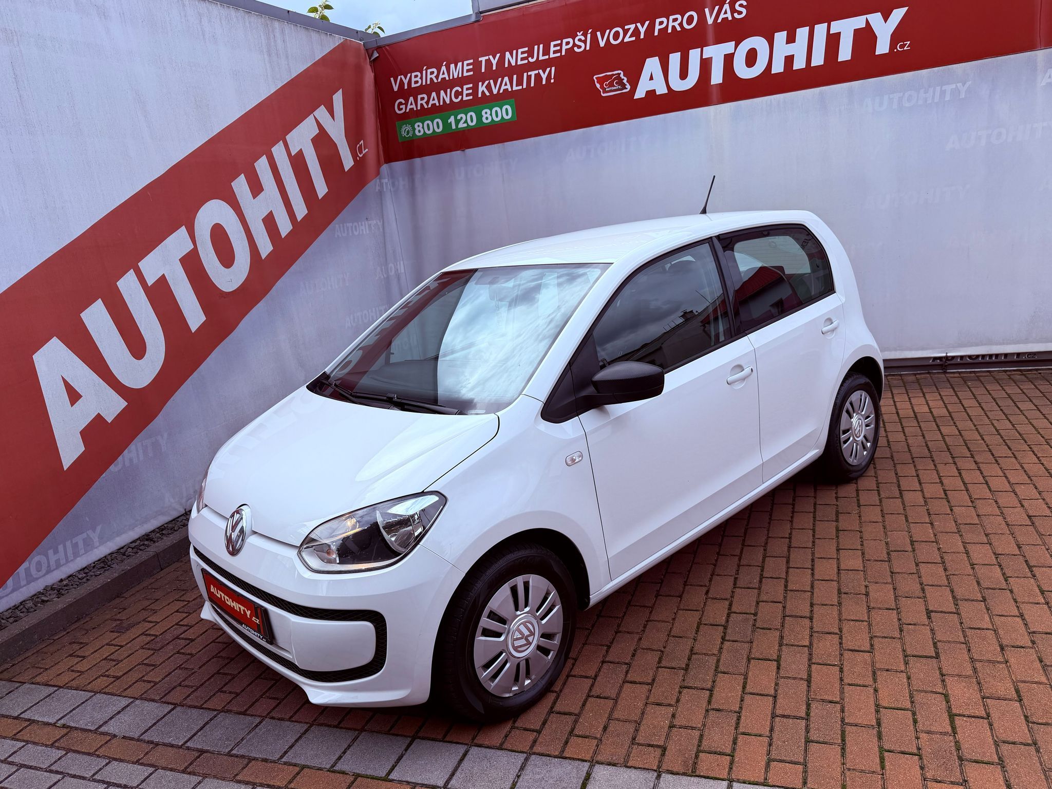 Volkswagen Up!, 1.0 Move up!, Serviska