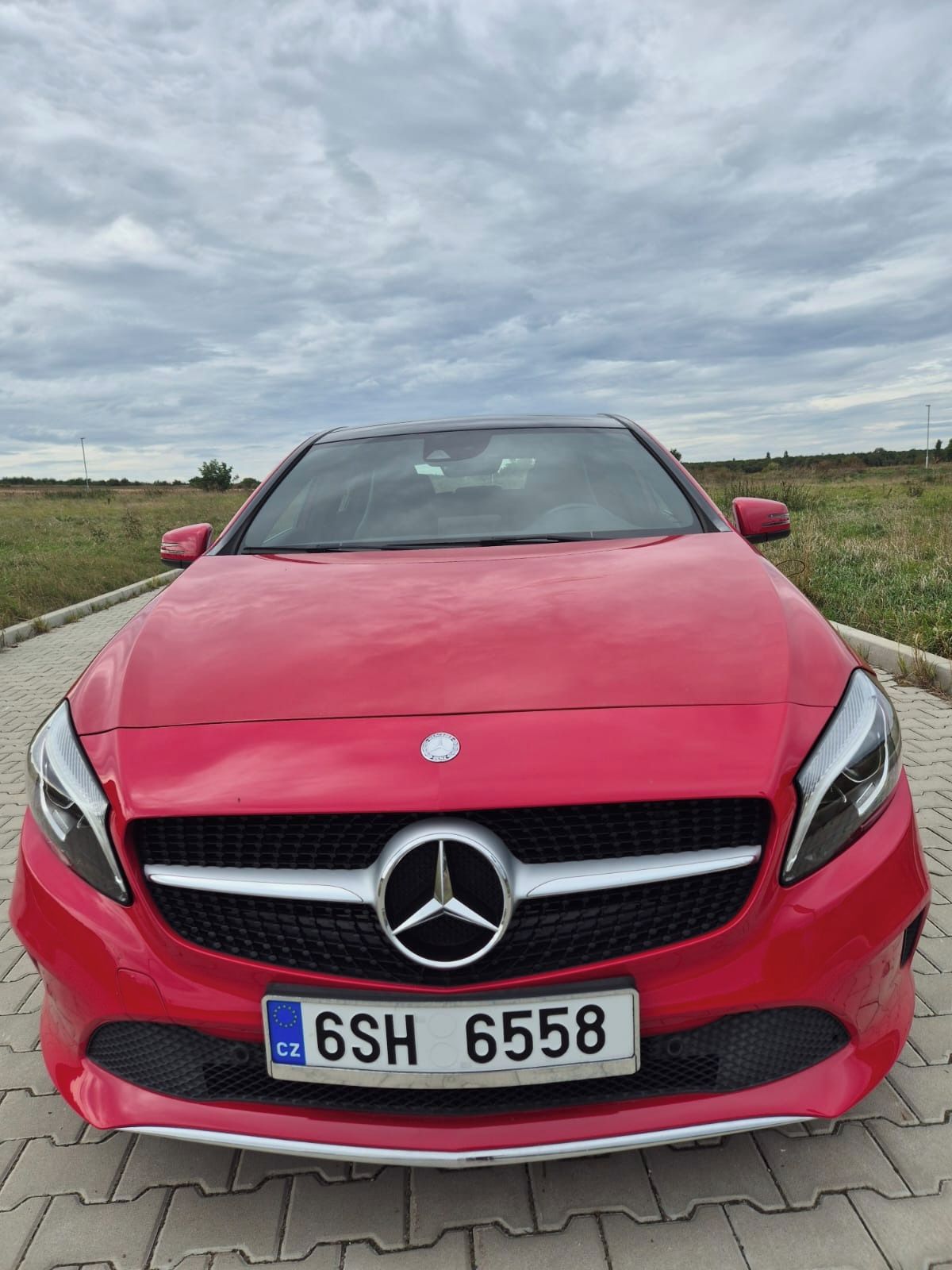 Mercedes-Benz Třídy A, Mercedes Benz A 180 D - fotka 5