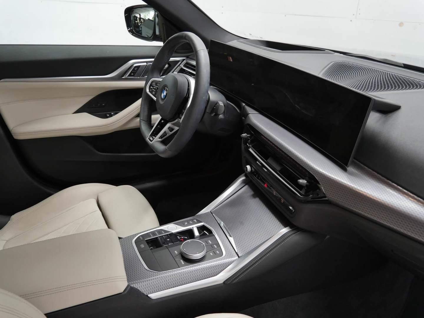 BMW Řada 4, 430d xDrive Gran Coupé M PRO - fotka 5