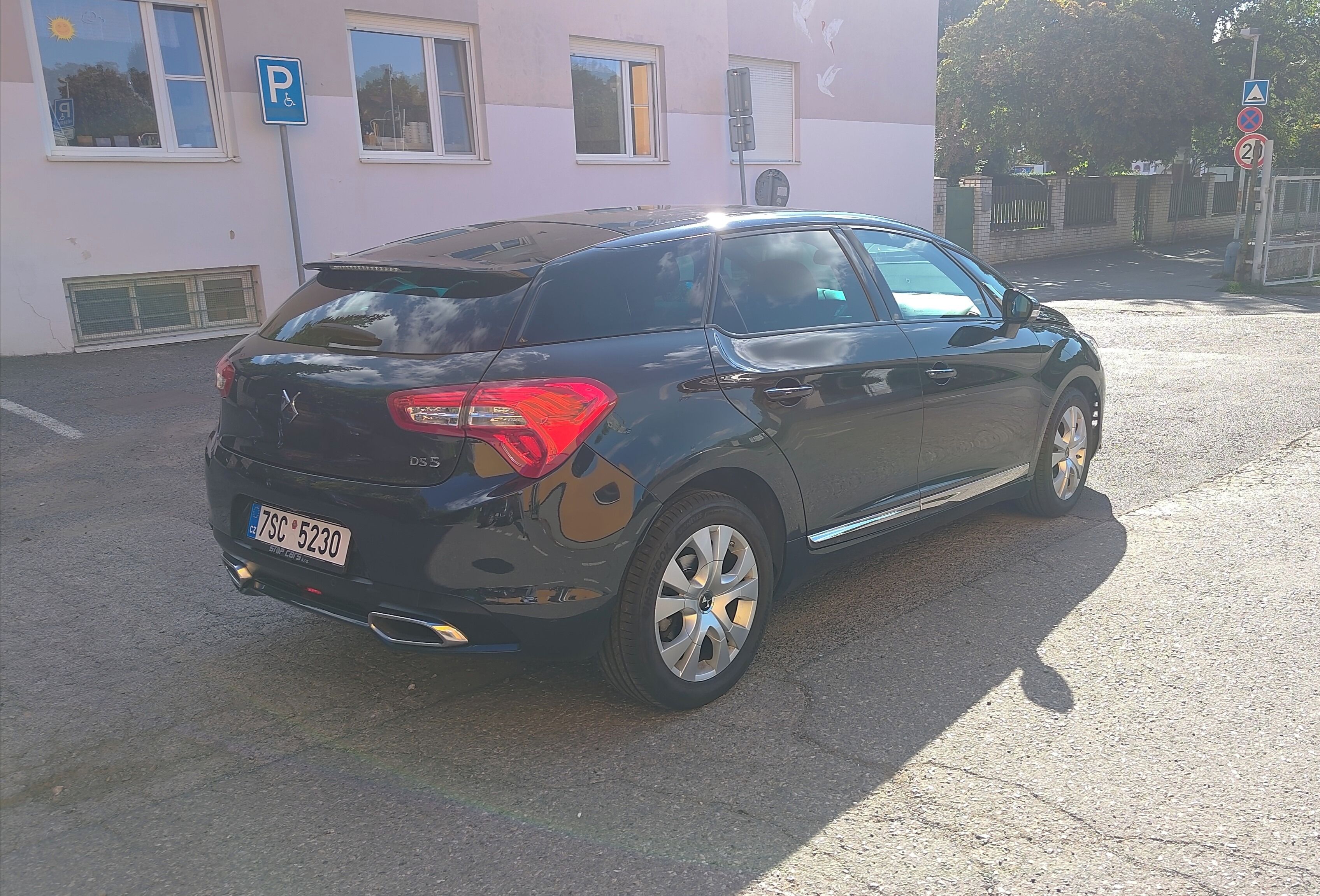 DS 5, 1,6 HDI po servisu - fotka 5