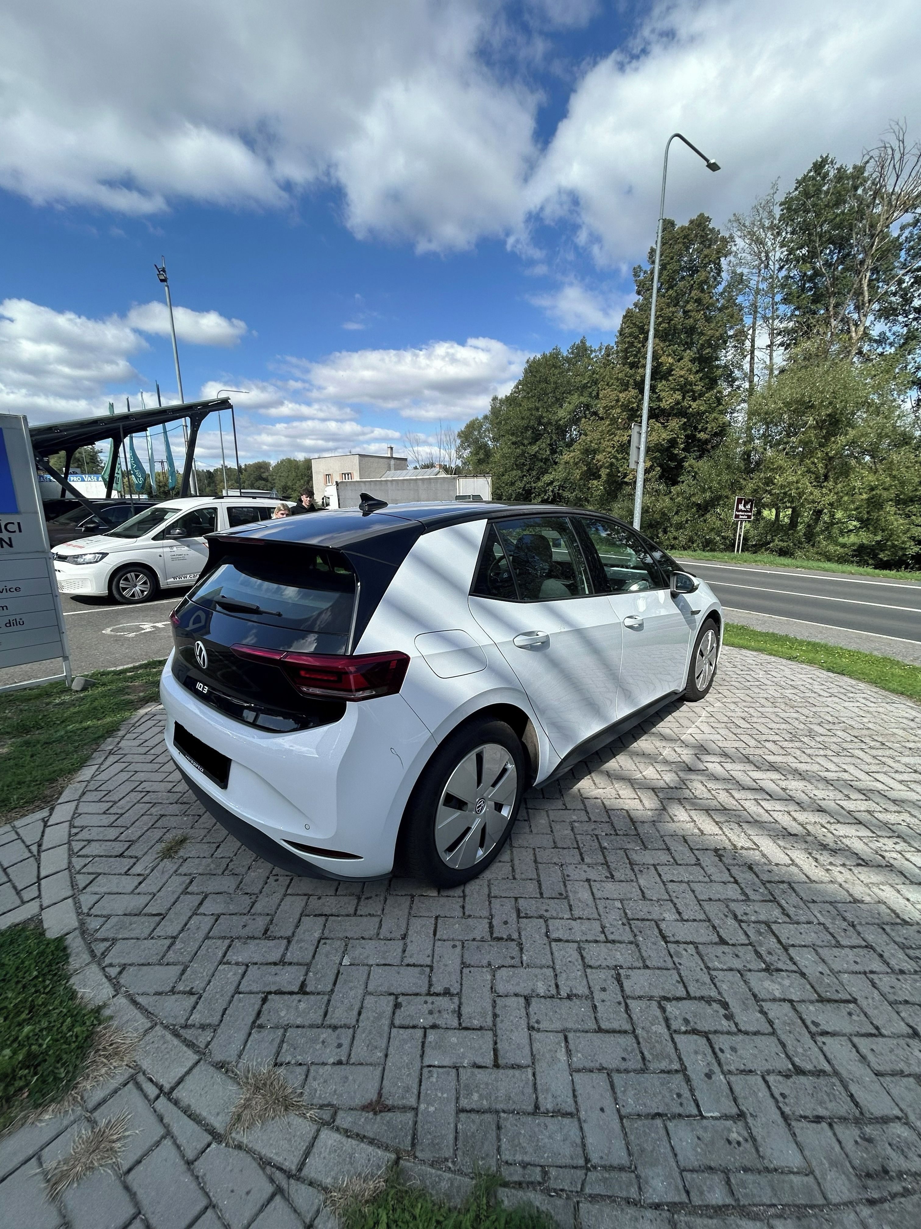 Volkswagen ID.3, Pro 107kW, 58kWh, SOH 91% - fotka 6