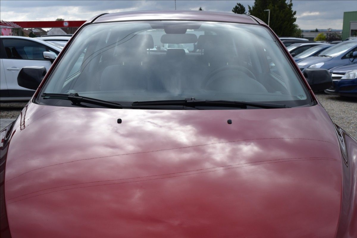 Mazda 3, 1,4 i 62KW NOVÁ STK PO SERVISE - fotka 3
