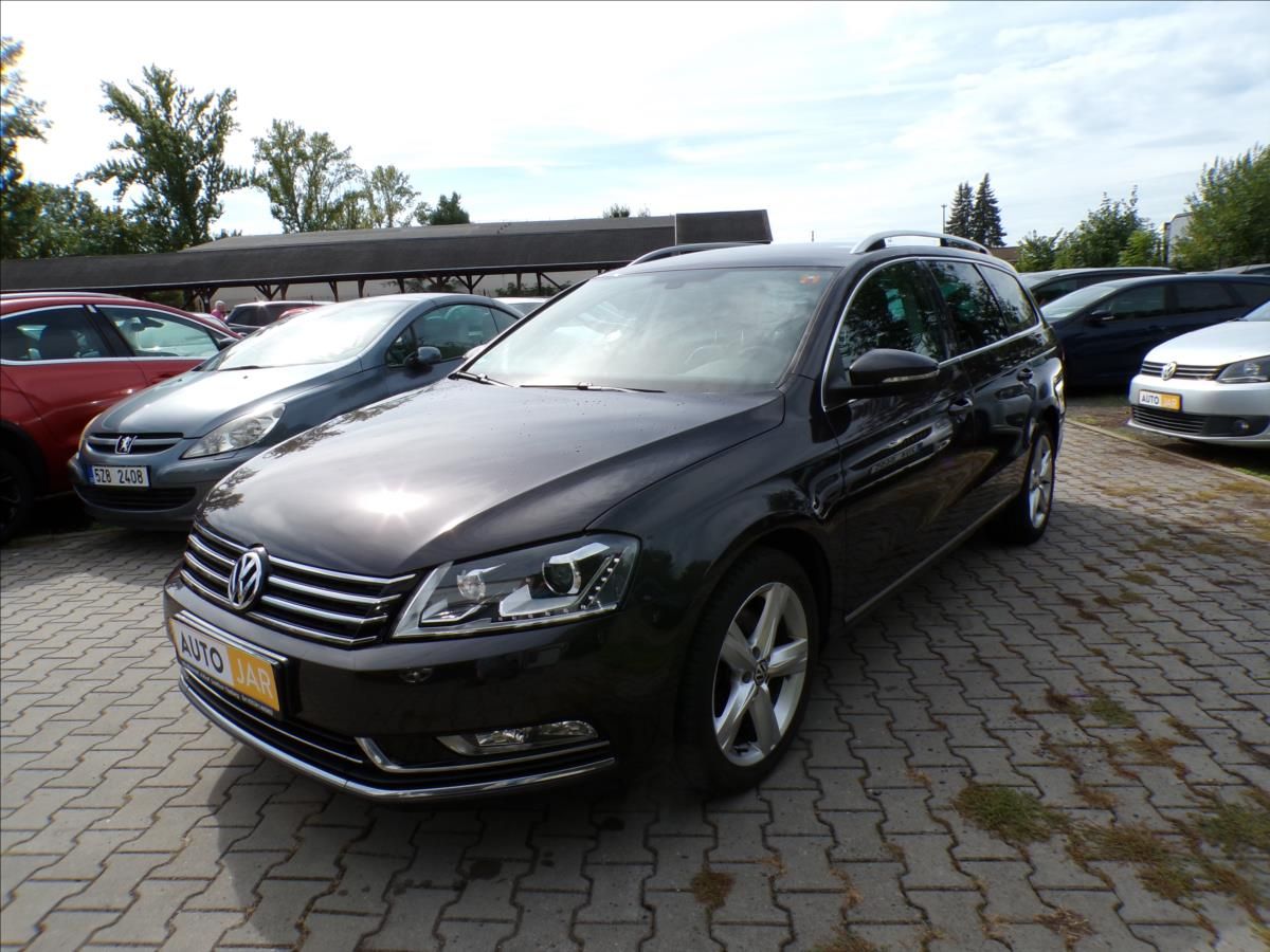 Volkswagen Passat, 2,0 TDI  DSG - fotka 2