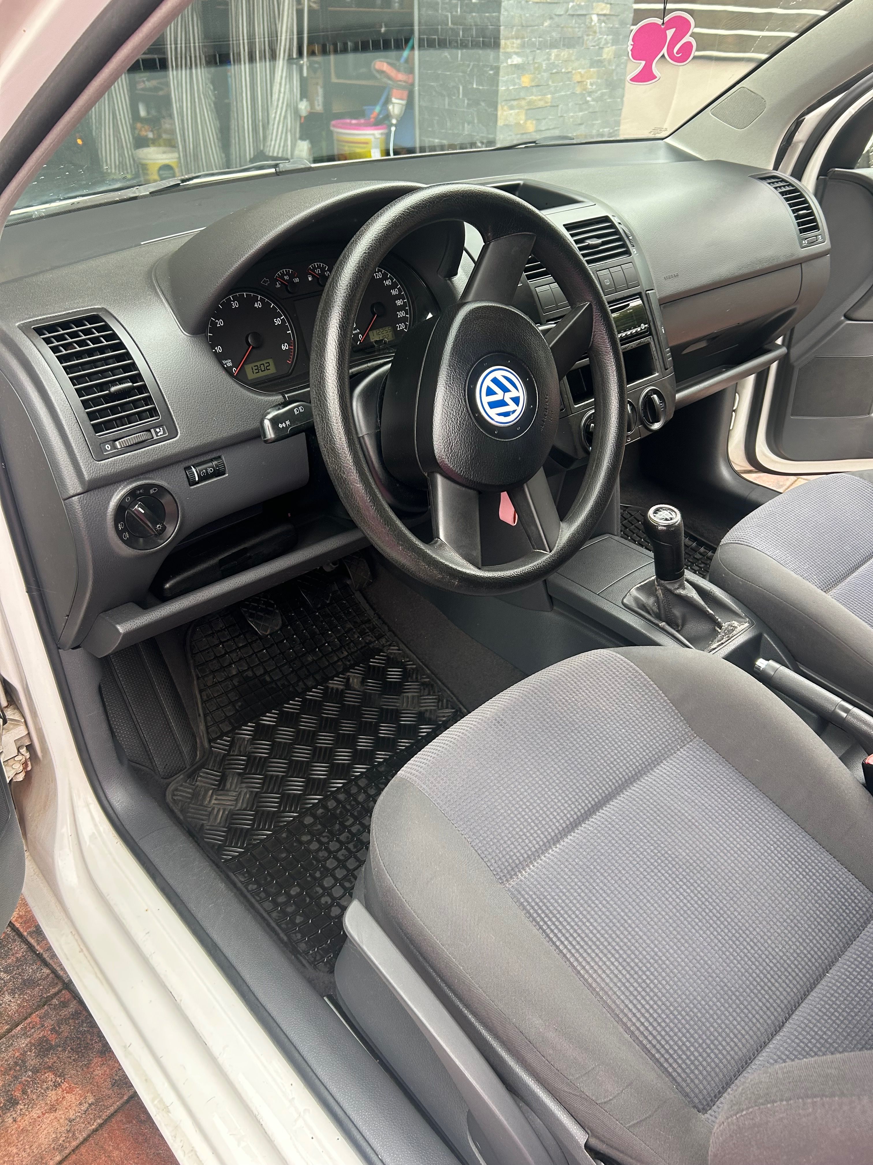 Volkswagen Polo, 1.2, HTP, 2. majitel - fotka 6