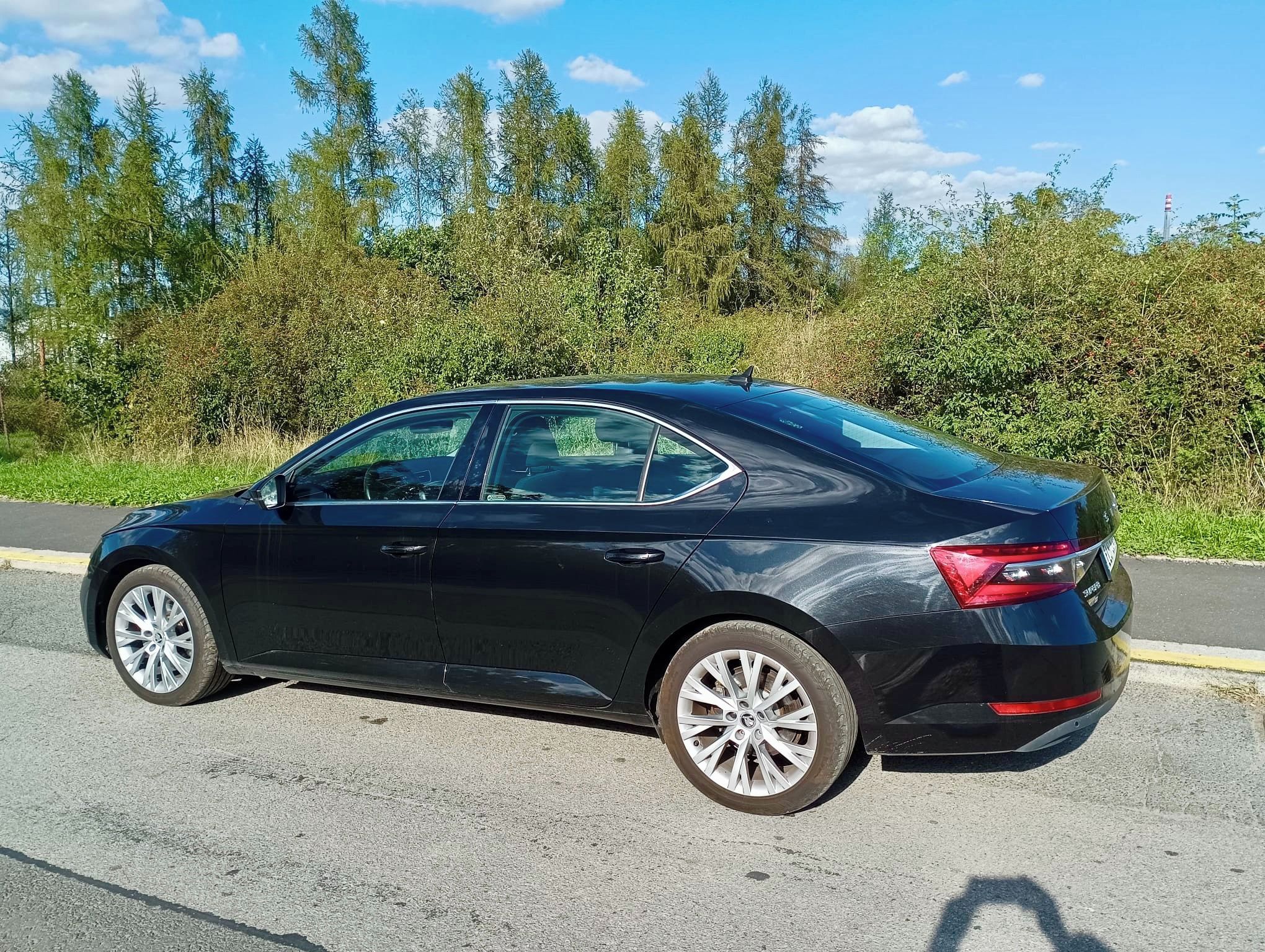 Škoda Superb, 1.4TSI i V hybrid, automat - fotka 5