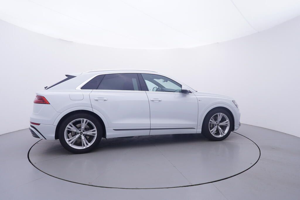 Audi Q8, 3.0 TDI 210 kW - fotka 6