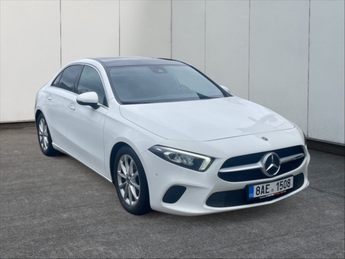 Mercedes-Benz Třídy A, 1,3 A180 AT