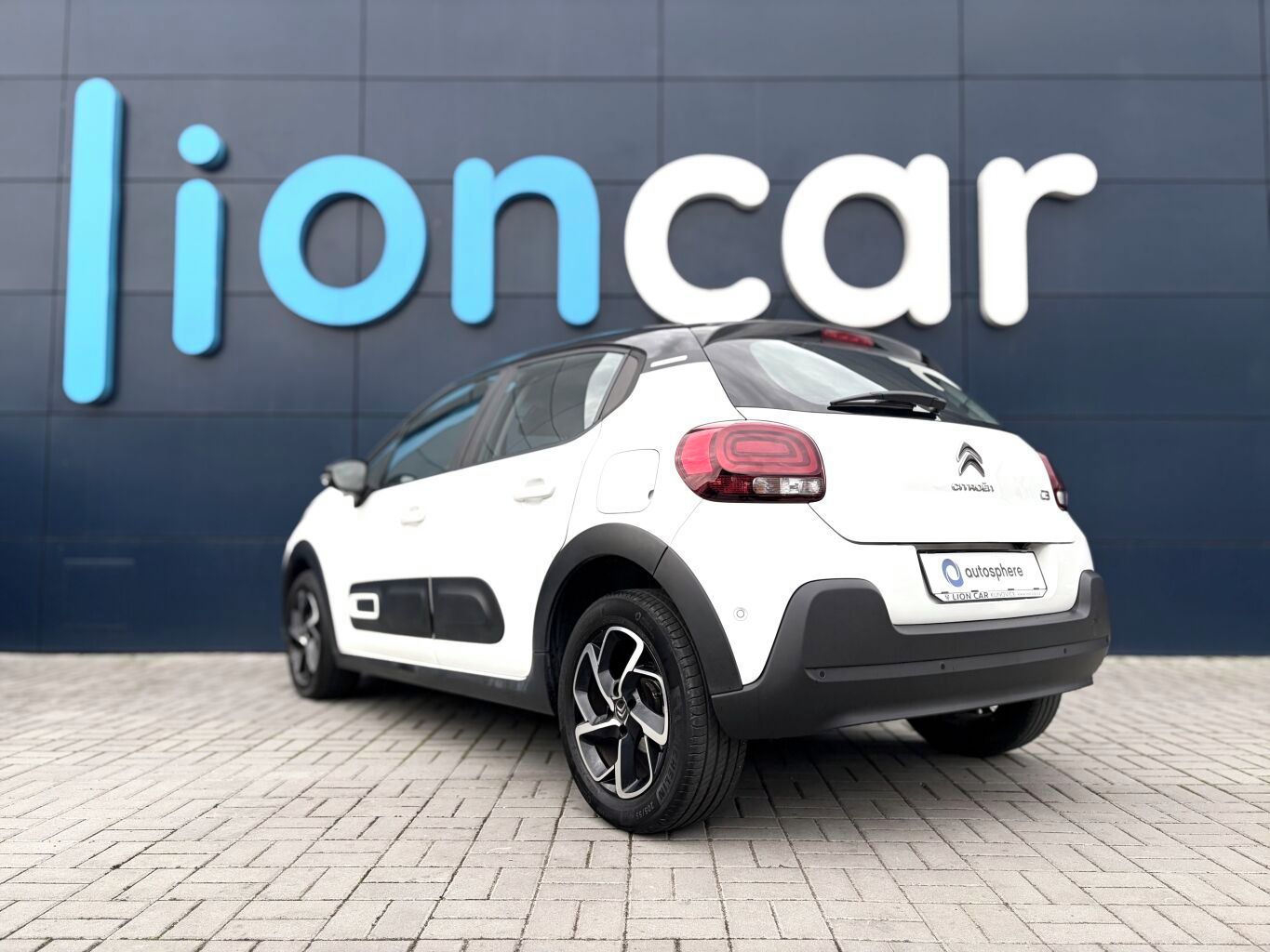 Citroën C3, SHINE, 110 koní, Automat - fotka 5