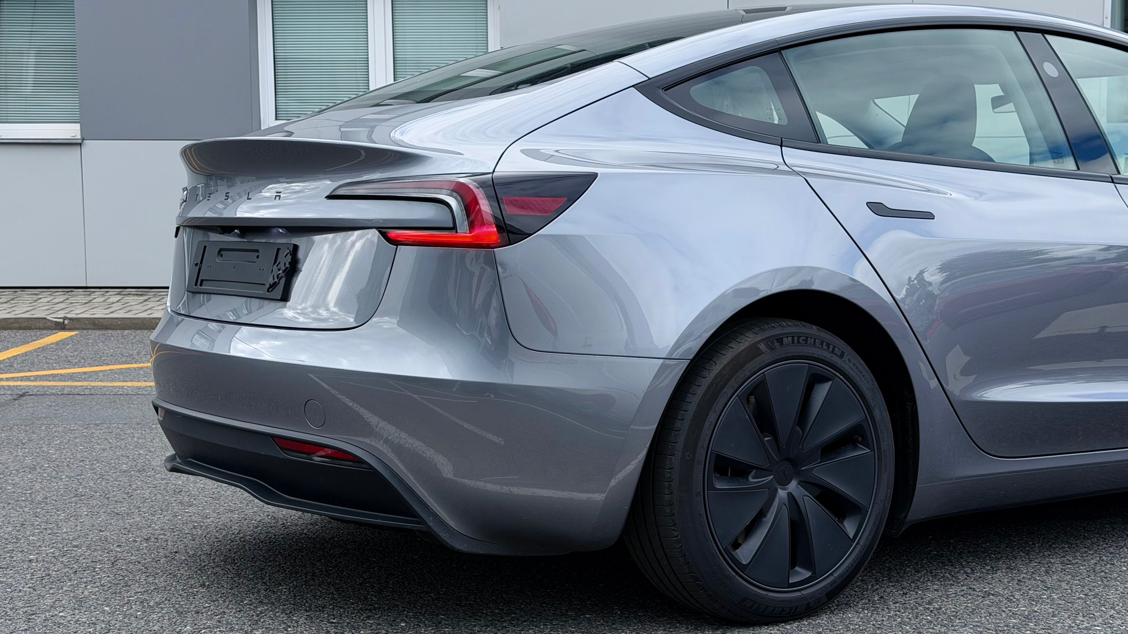 Tesla Model 3, Tesla Model 3 Highland EU 10K - fotka 6