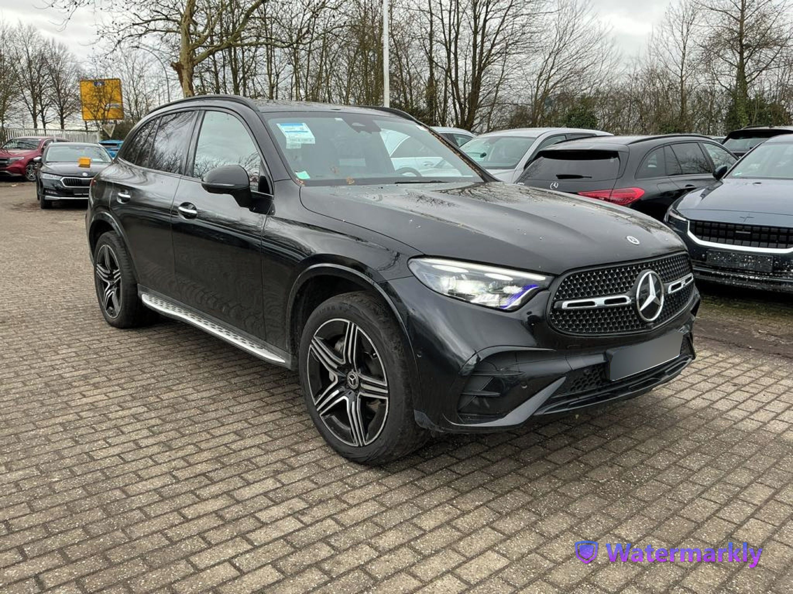 Mercedes-Benz GLC, 400e - fotka 2