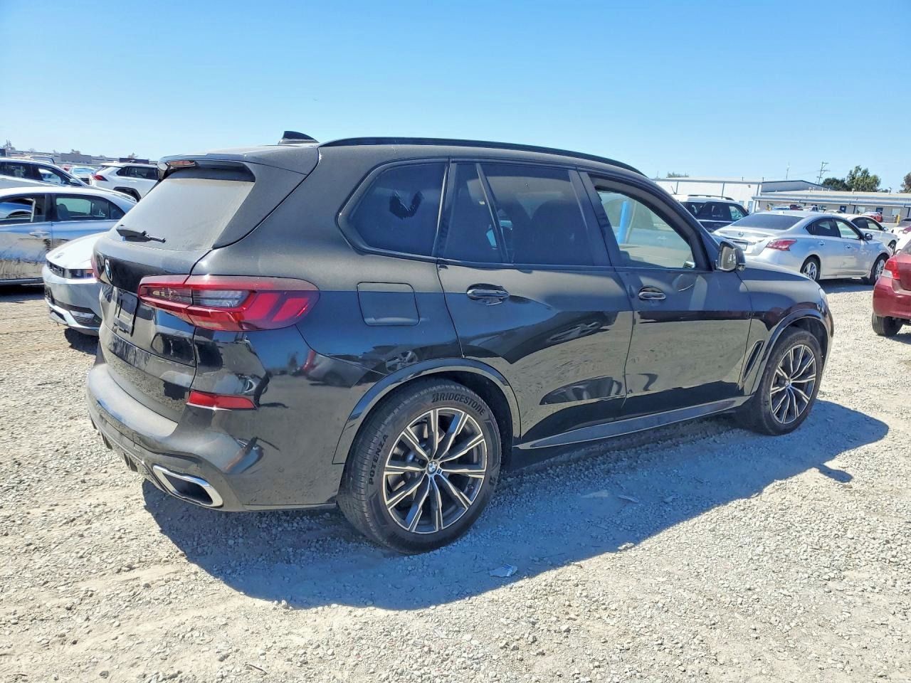 BMW X5, Auto na cestě - fotka 4