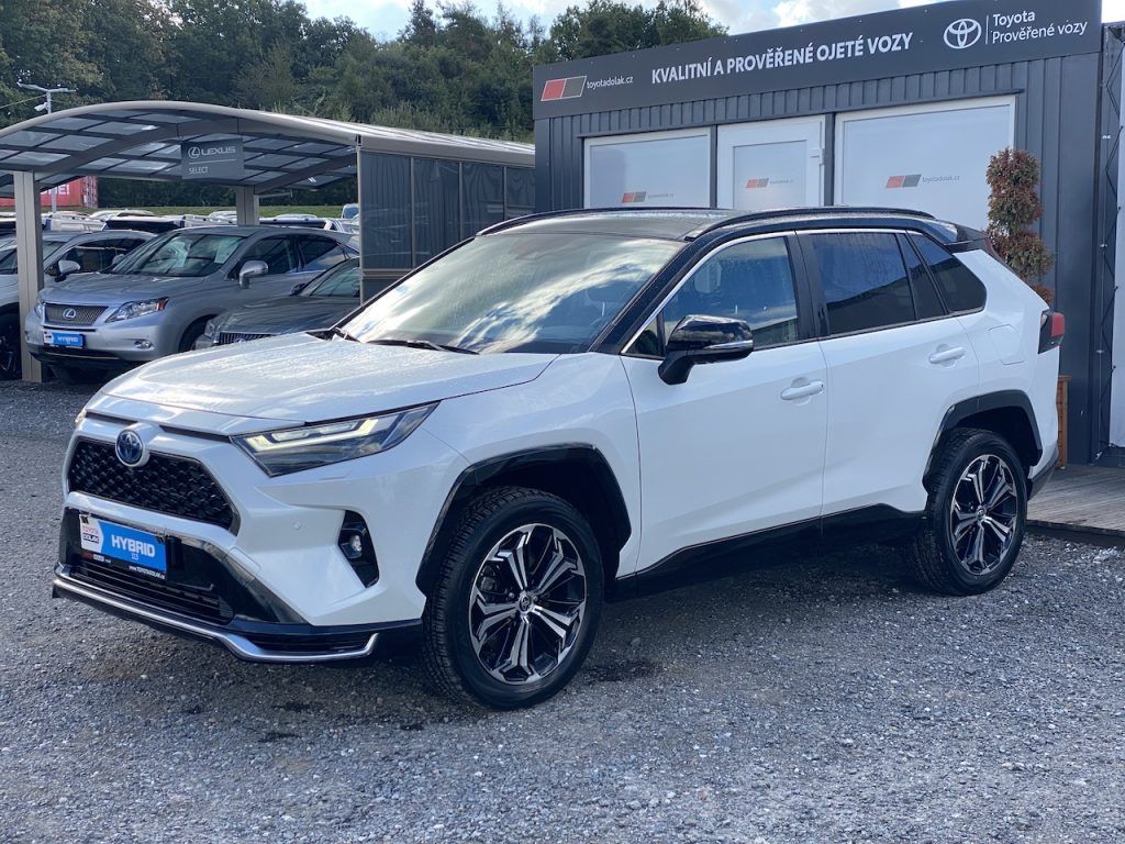 Toyota Rav4, 2.5Plug-in, ČR, Executive, 4x4 - fotka 4
