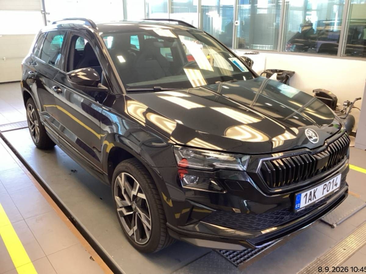Škoda Karoq, Sportline 2,0 TSI 140kW DSG7 4 - fotka 2
