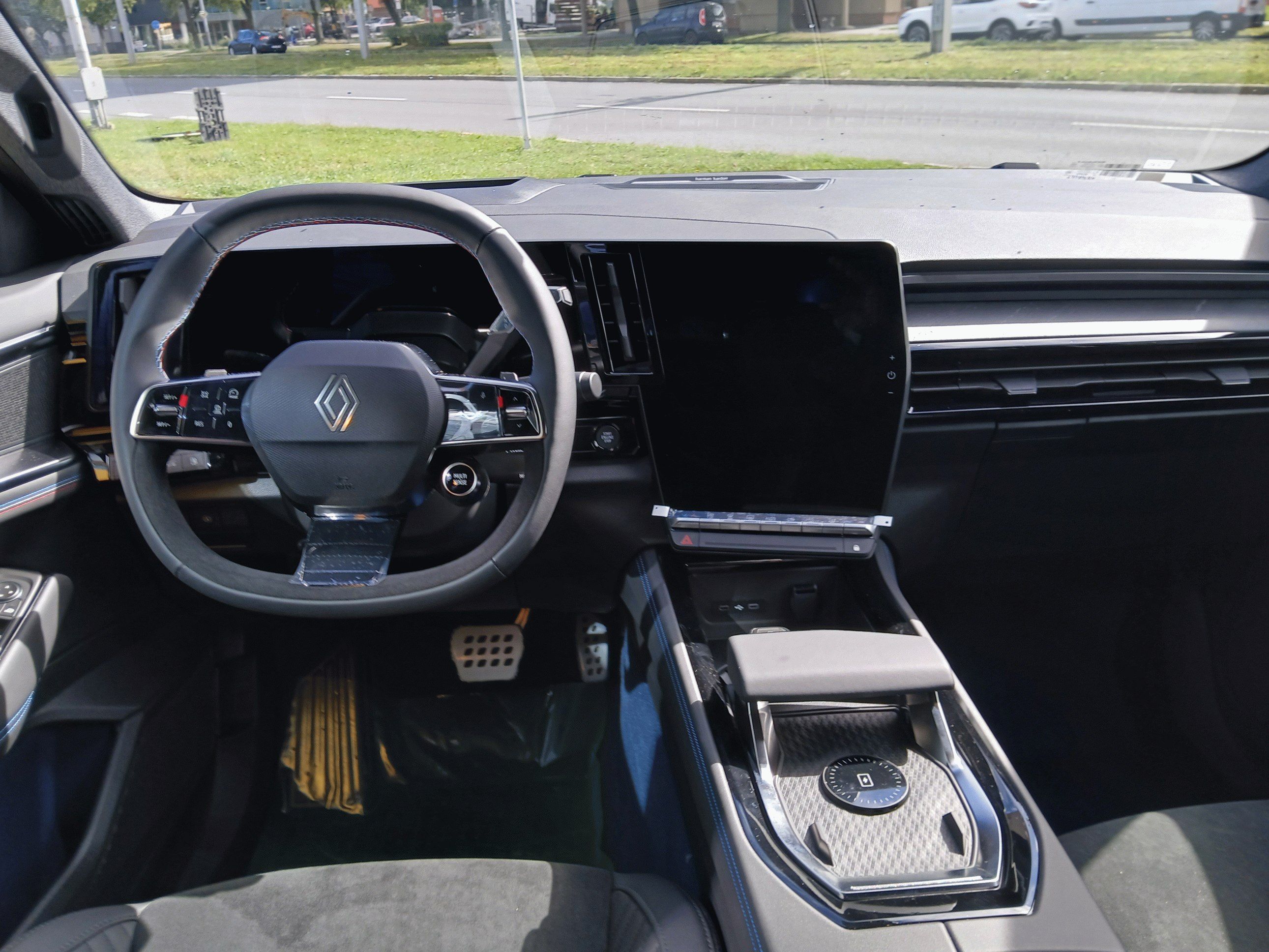 Renault Rafale, atelier Alpine hyper hybrid E- - fotka 5