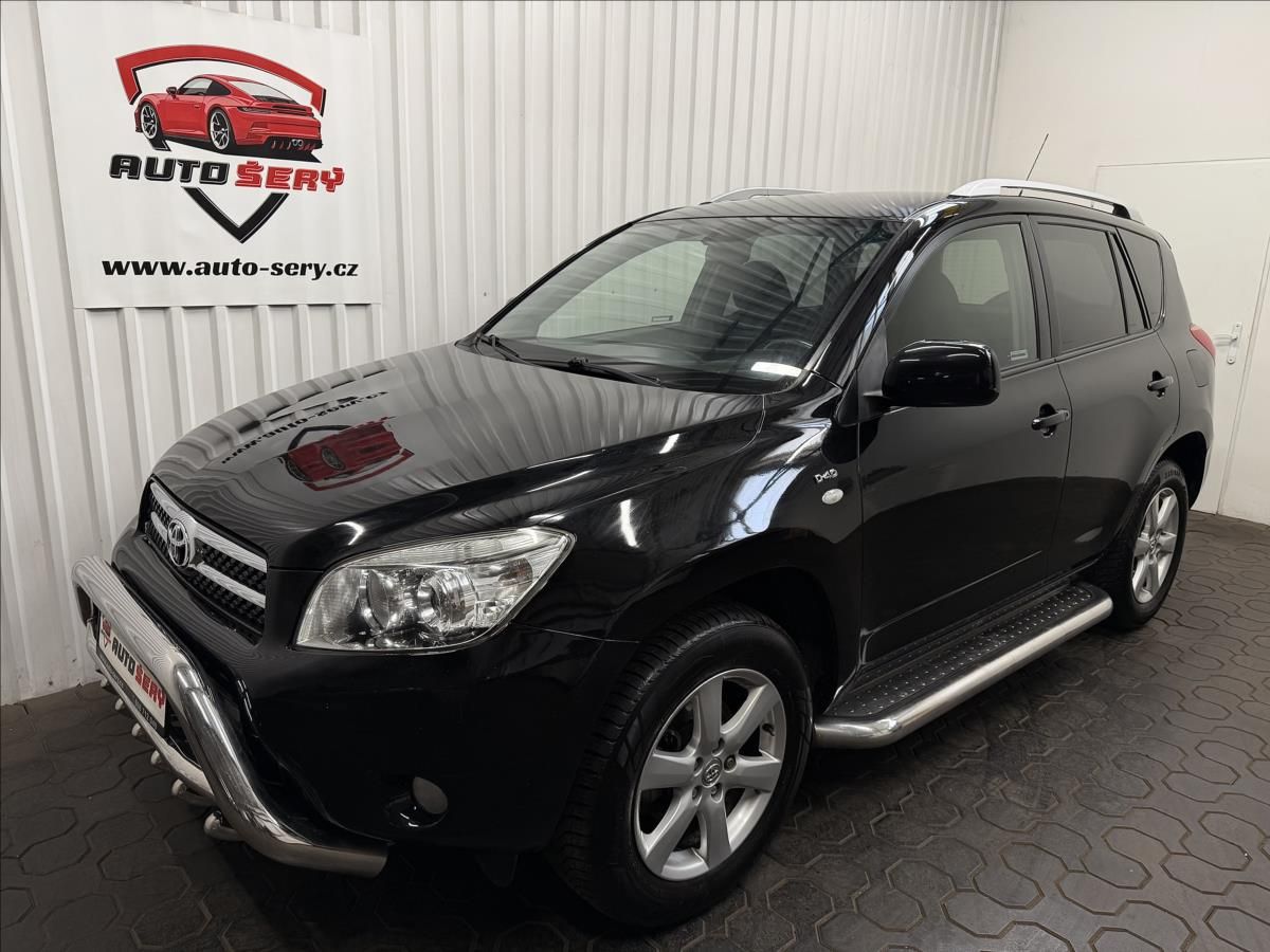 Toyota Rav4, 2.2 D-4D 100kW ČR 1MAJITEL - fotka 2