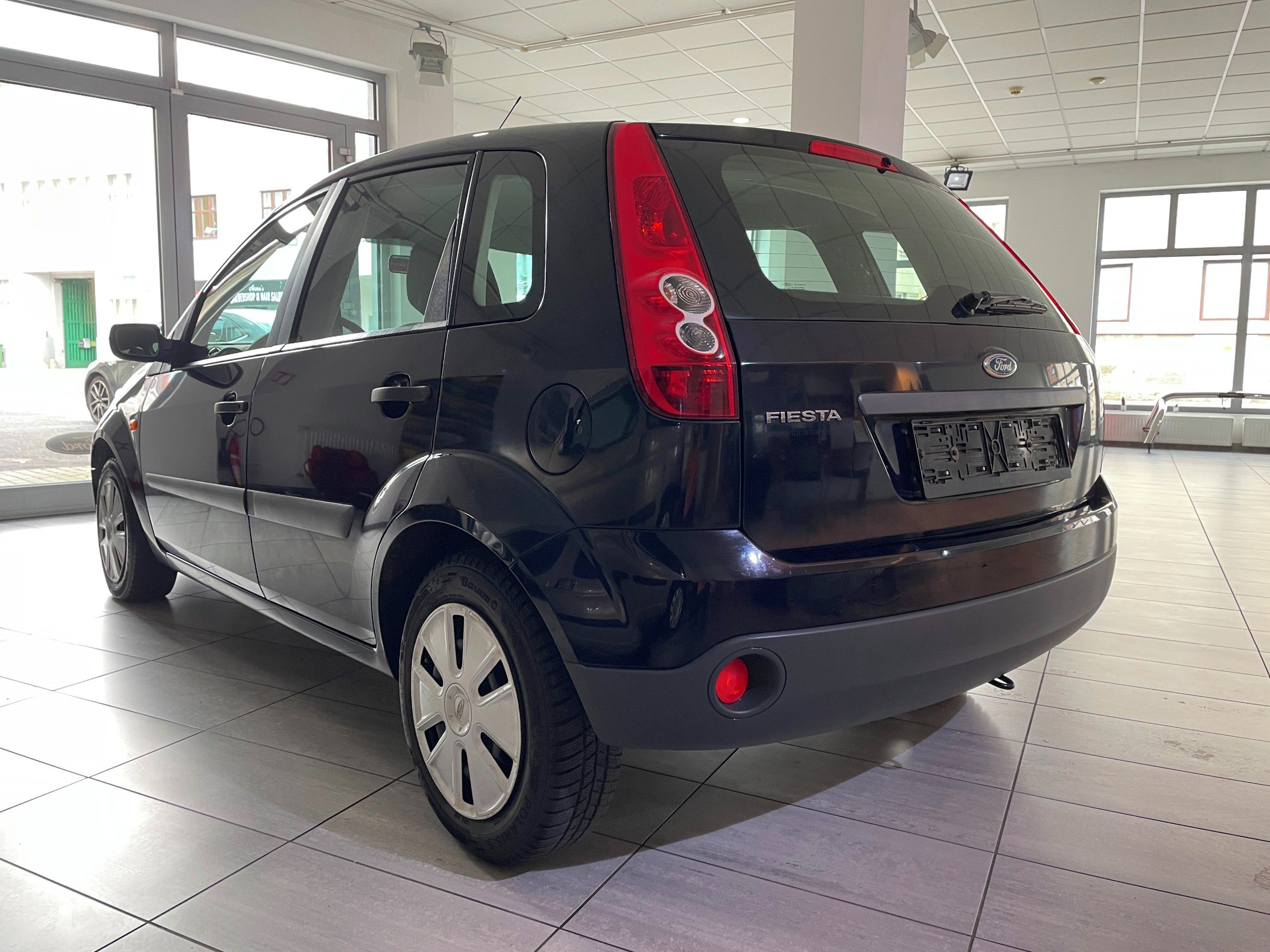 Ford Fiesta, Trend 1.3 Duratec 44kW - fotka 4